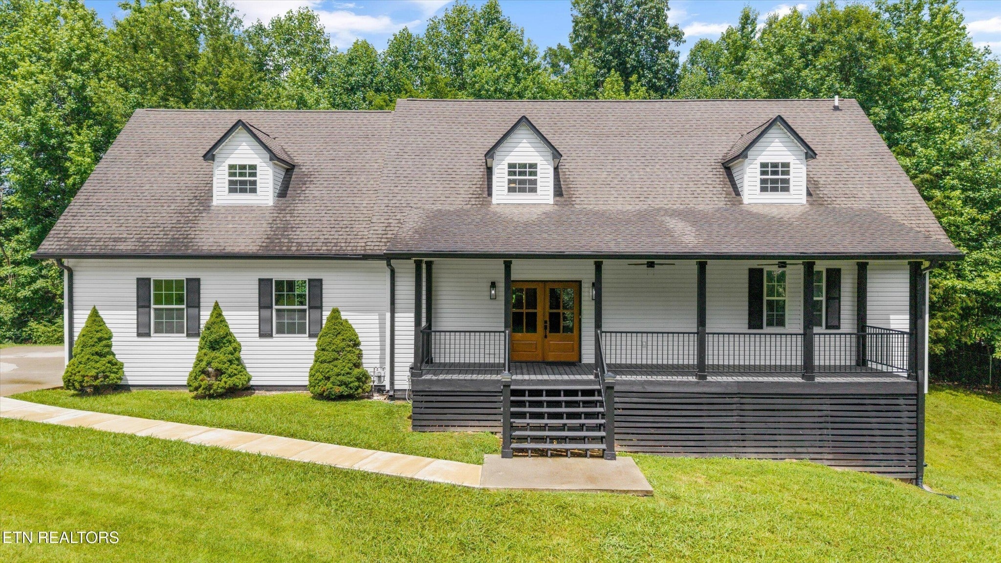 Photo of Listing #2927886