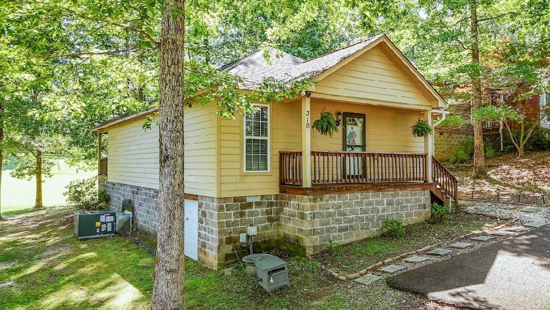 Photo of Listing #2928033