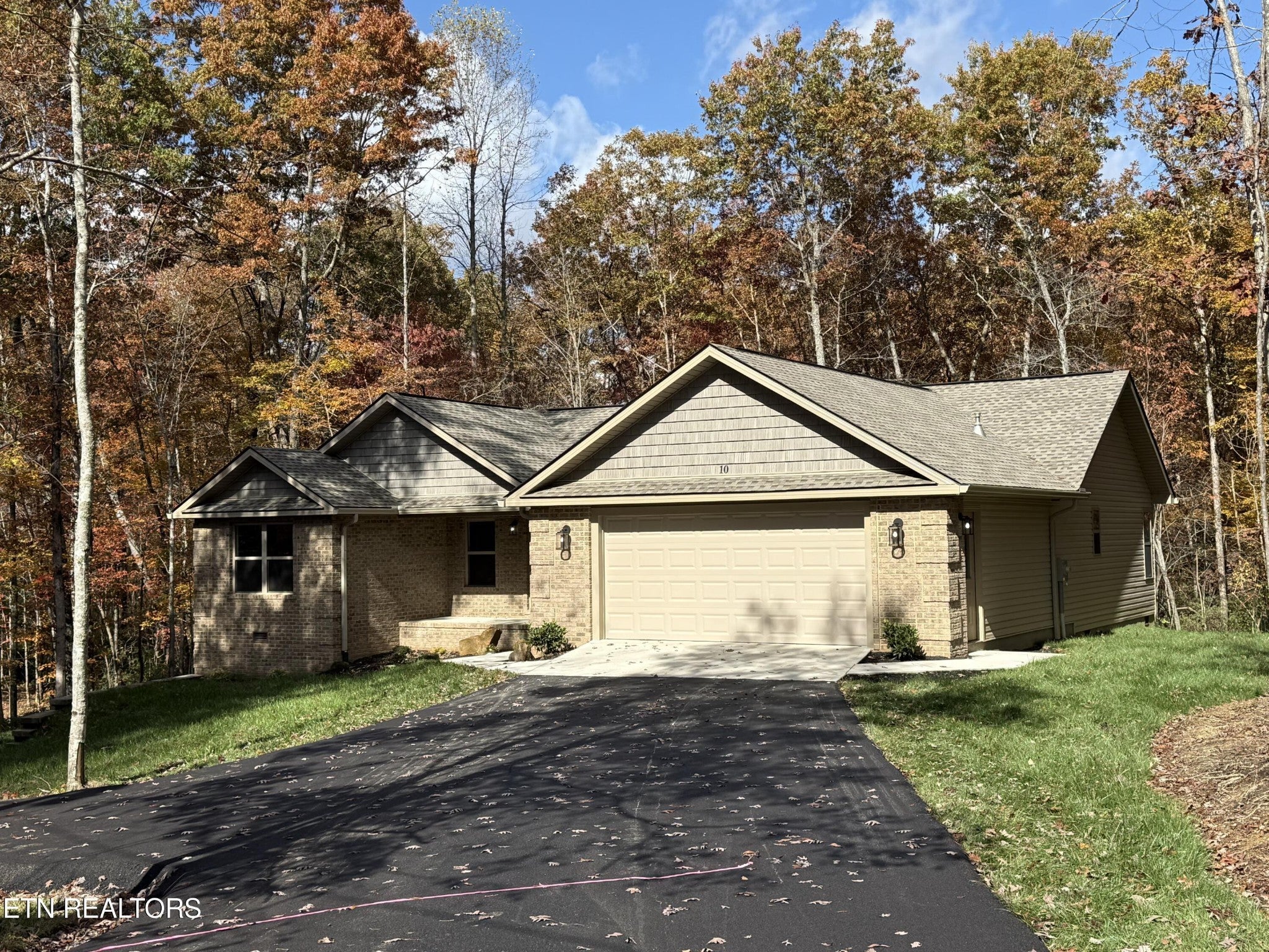 Photo of Listing #2928145