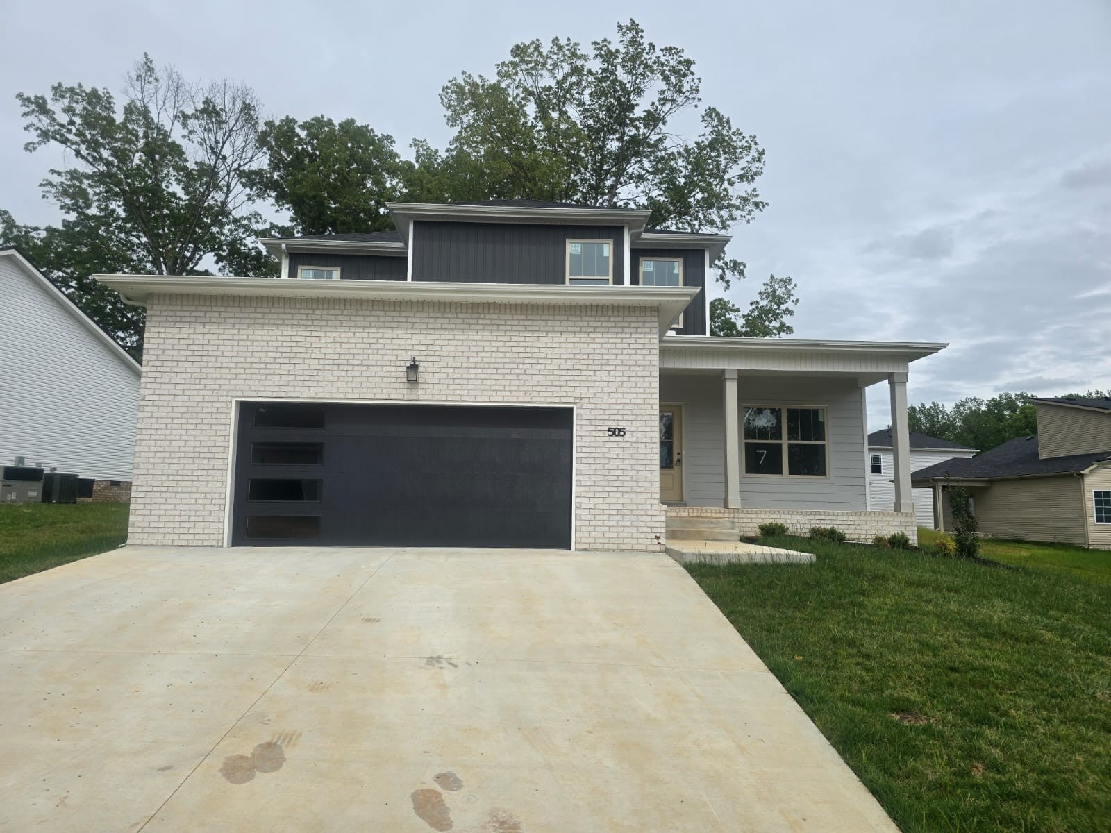 Photo of Listing #2928221