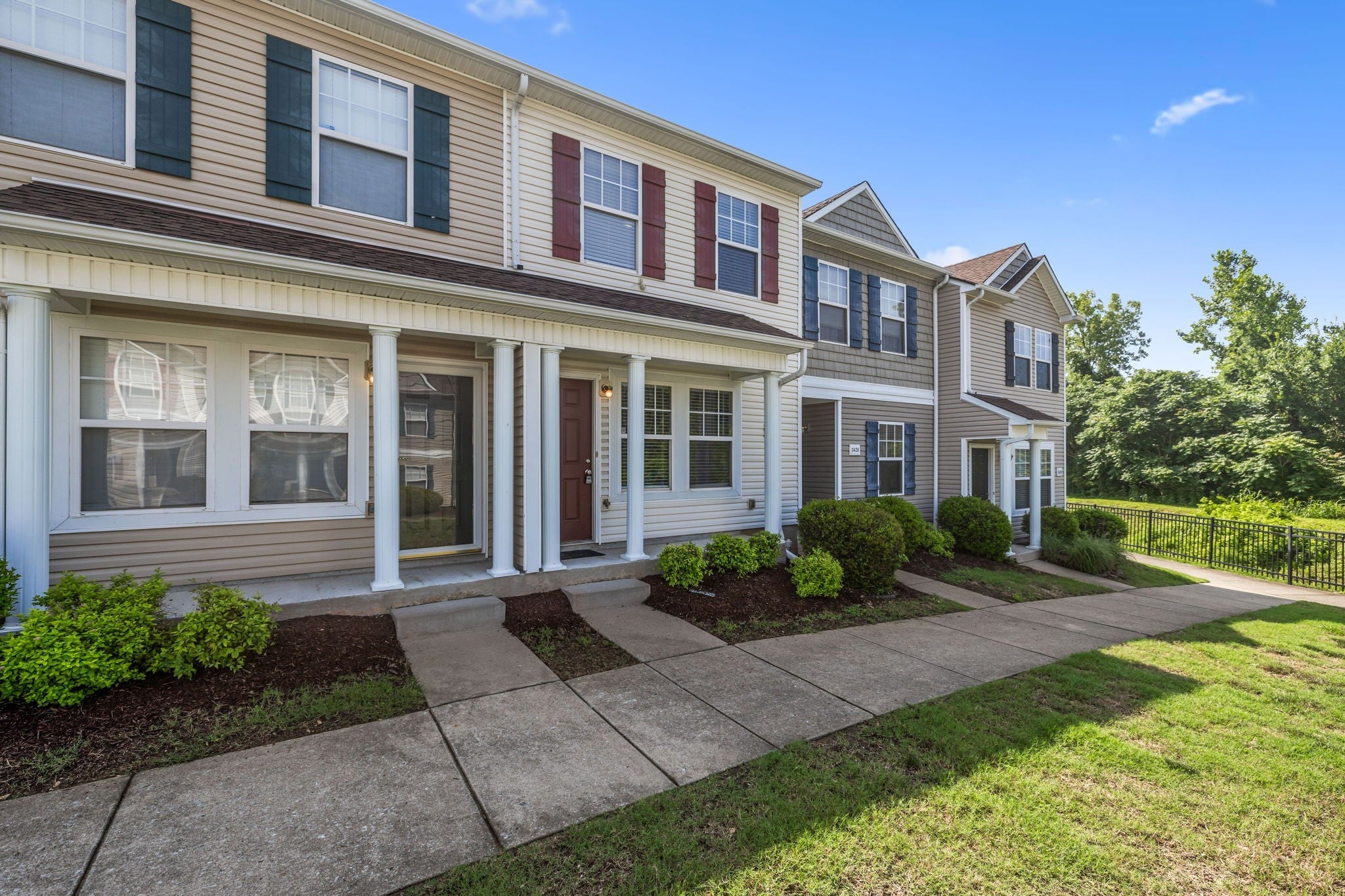 Photo of Listing #2928222