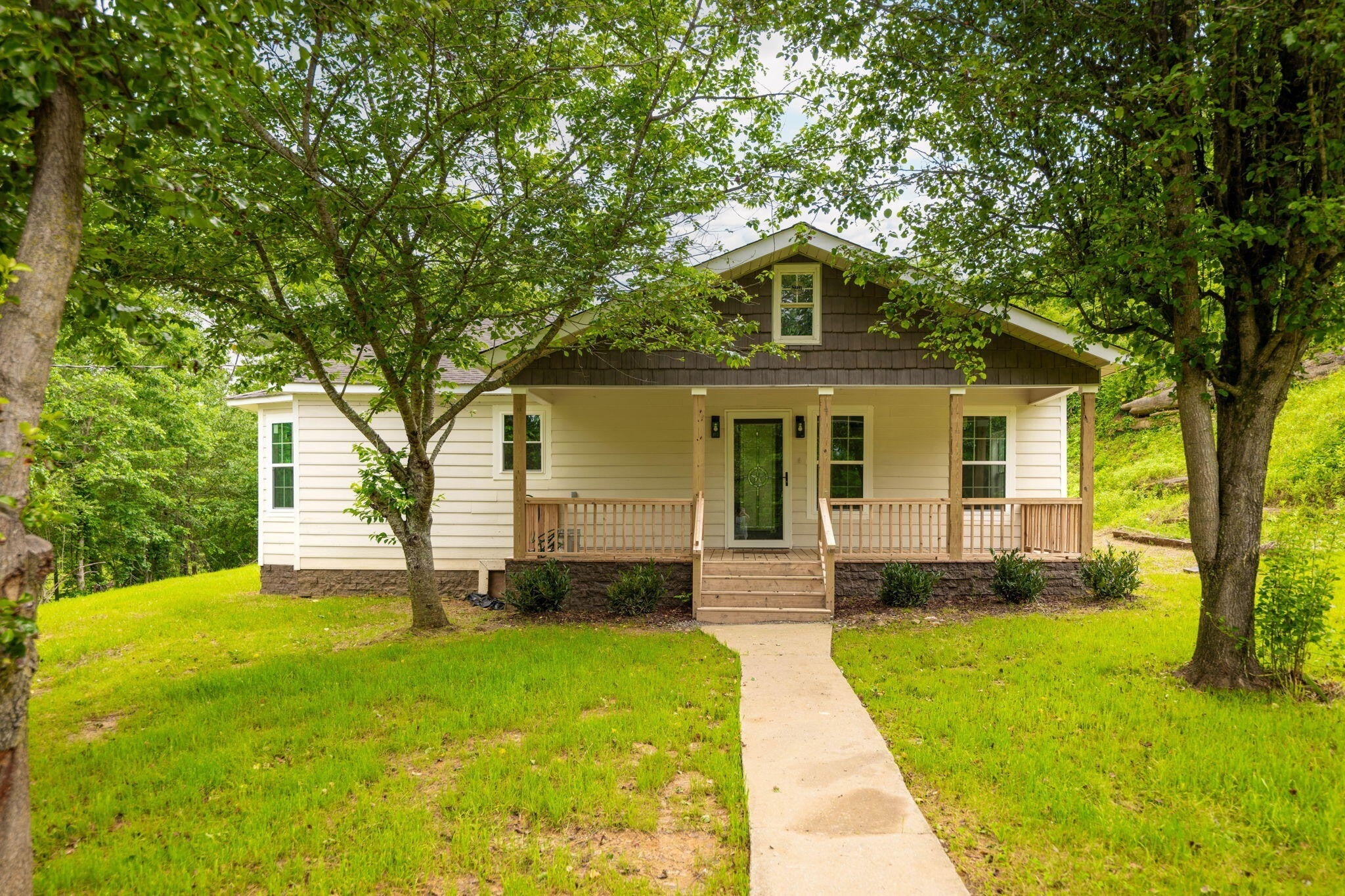 Photo of Listing #2928412