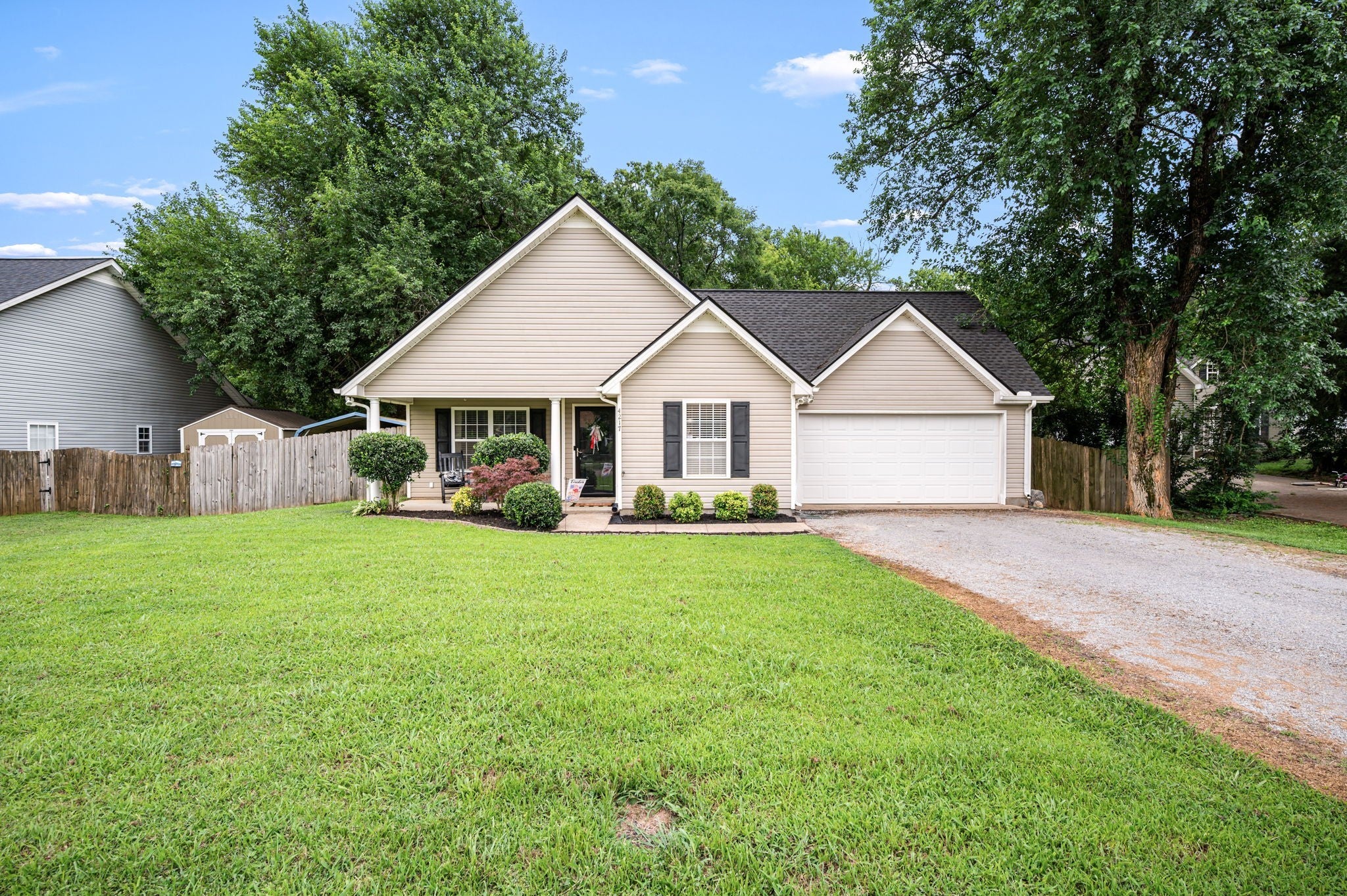 Photo of Listing #2928428