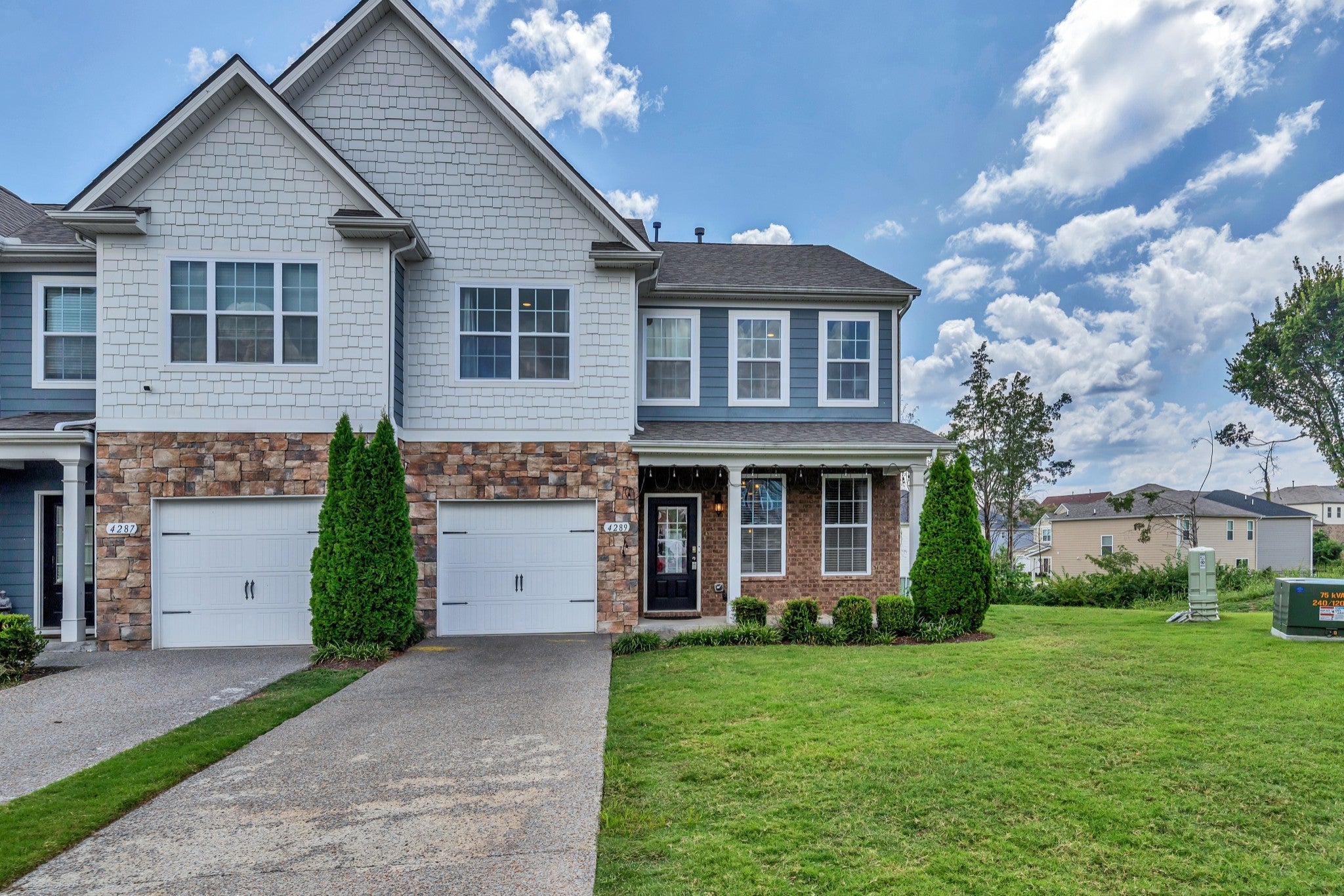 Photo of Listing #2928571