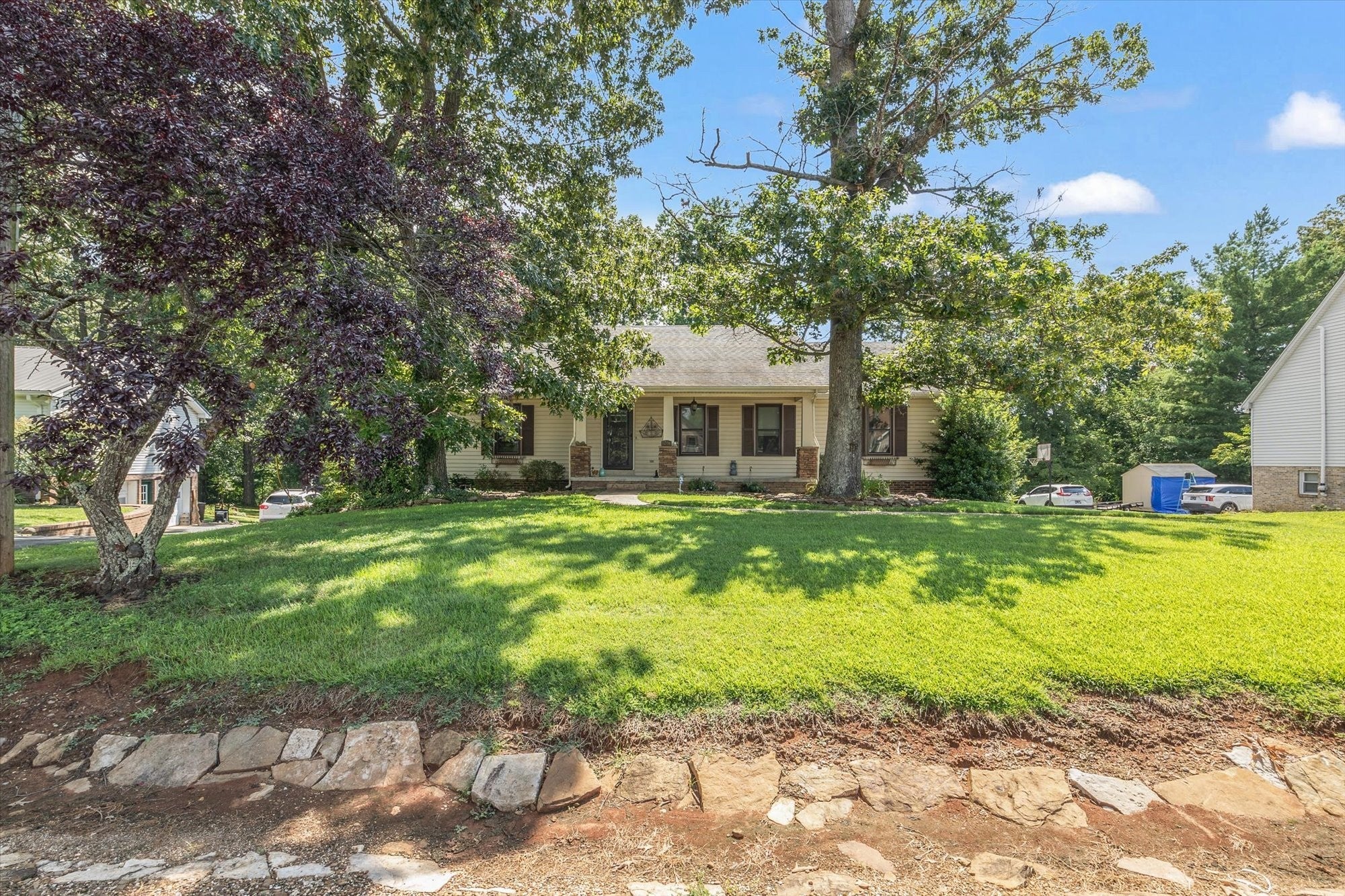 Photo of Listing #2928582