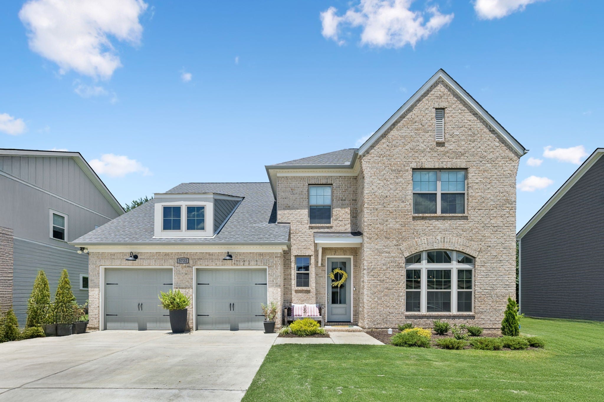 Photo of Listing #2929117