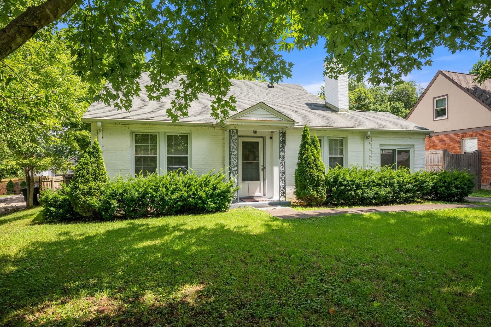 Photo of Listing #2929352