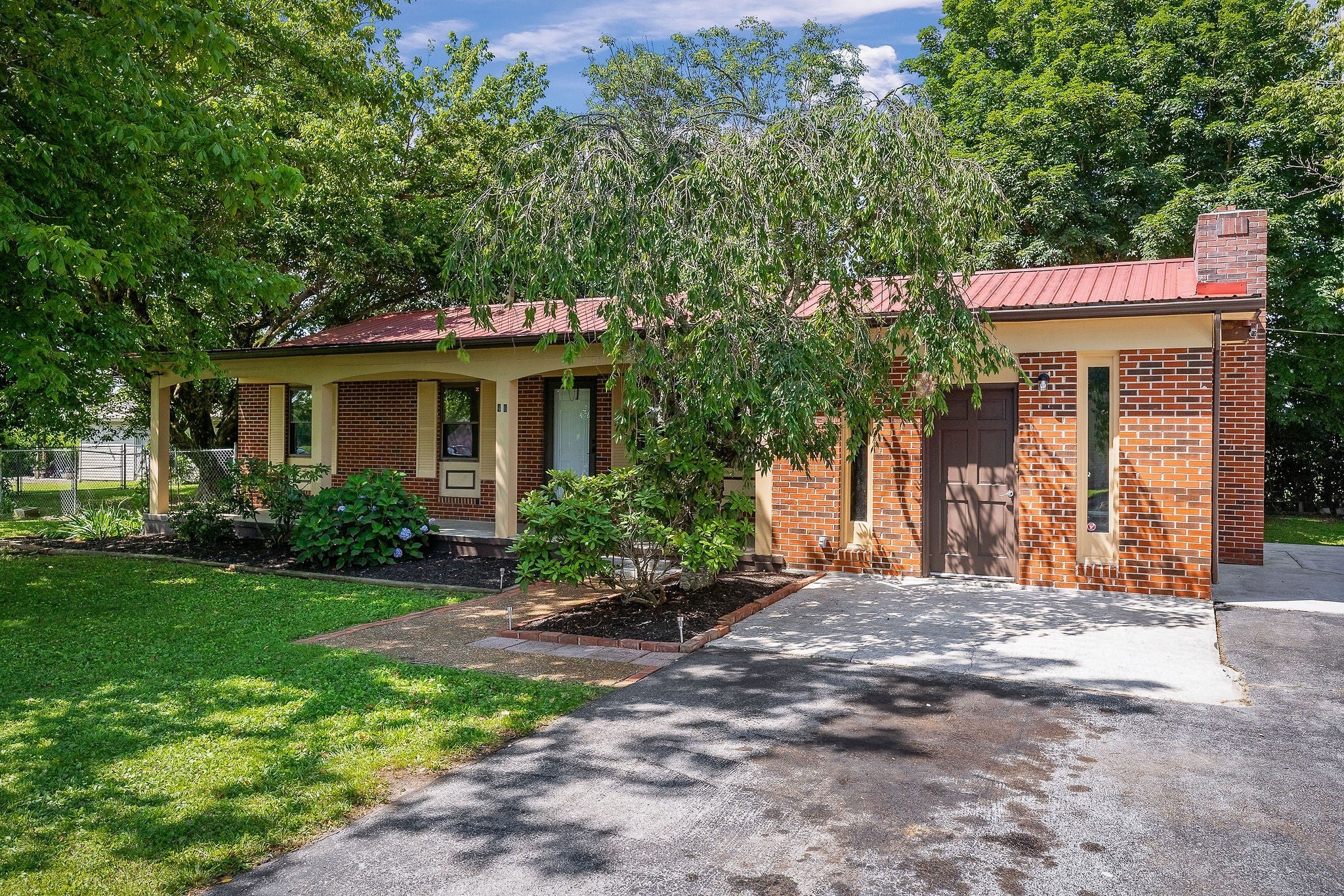 Photo of Listing #2929437