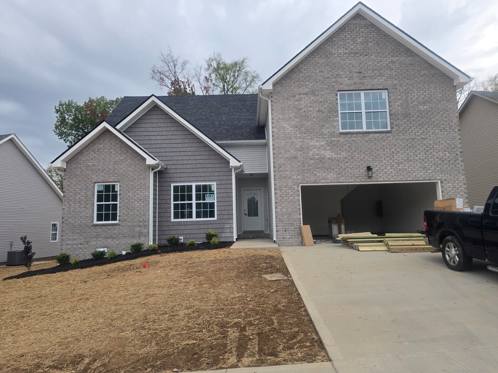 Photo of Listing #2929643