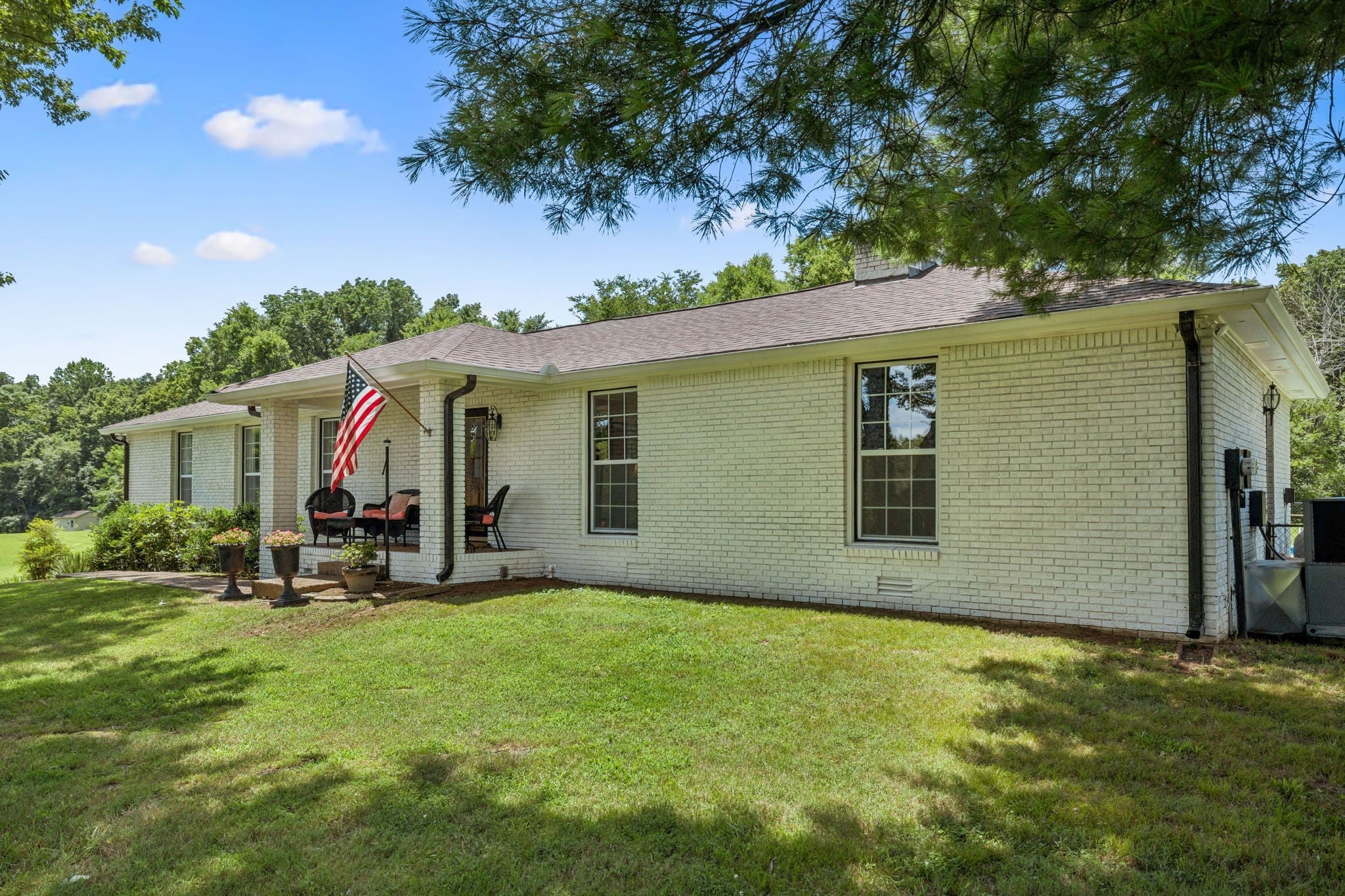 Photo of Listing #2929649