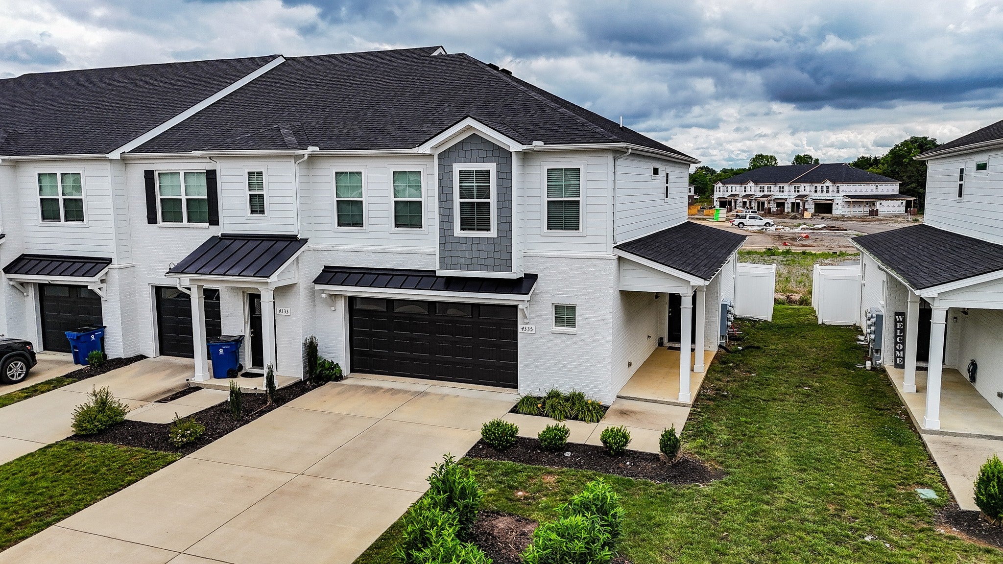 Photo of Listing #2929698