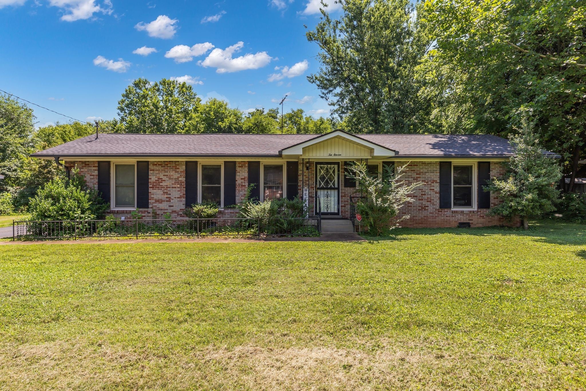 Photo of Listing #2929919