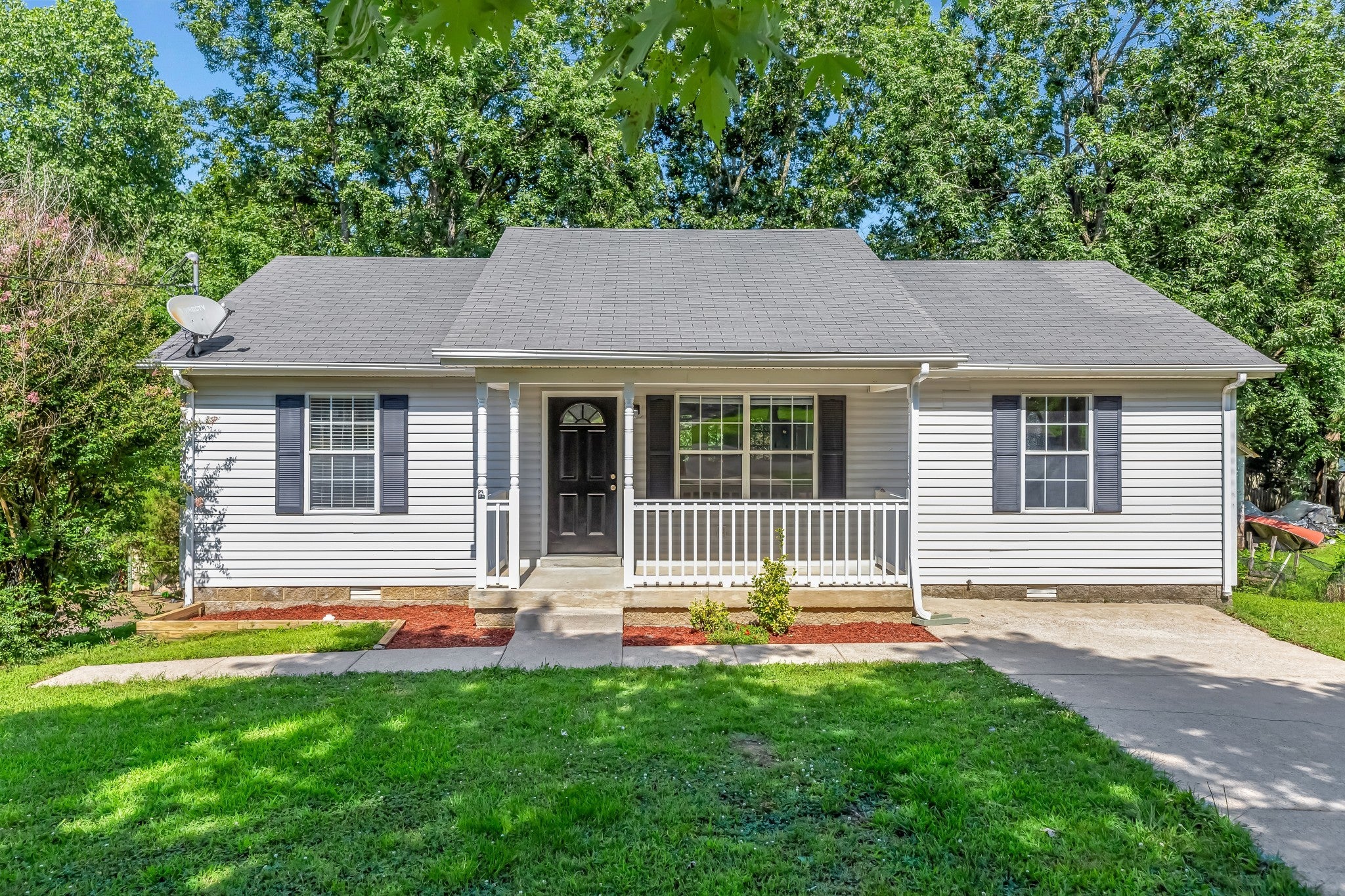 Photo of Listing #2929943