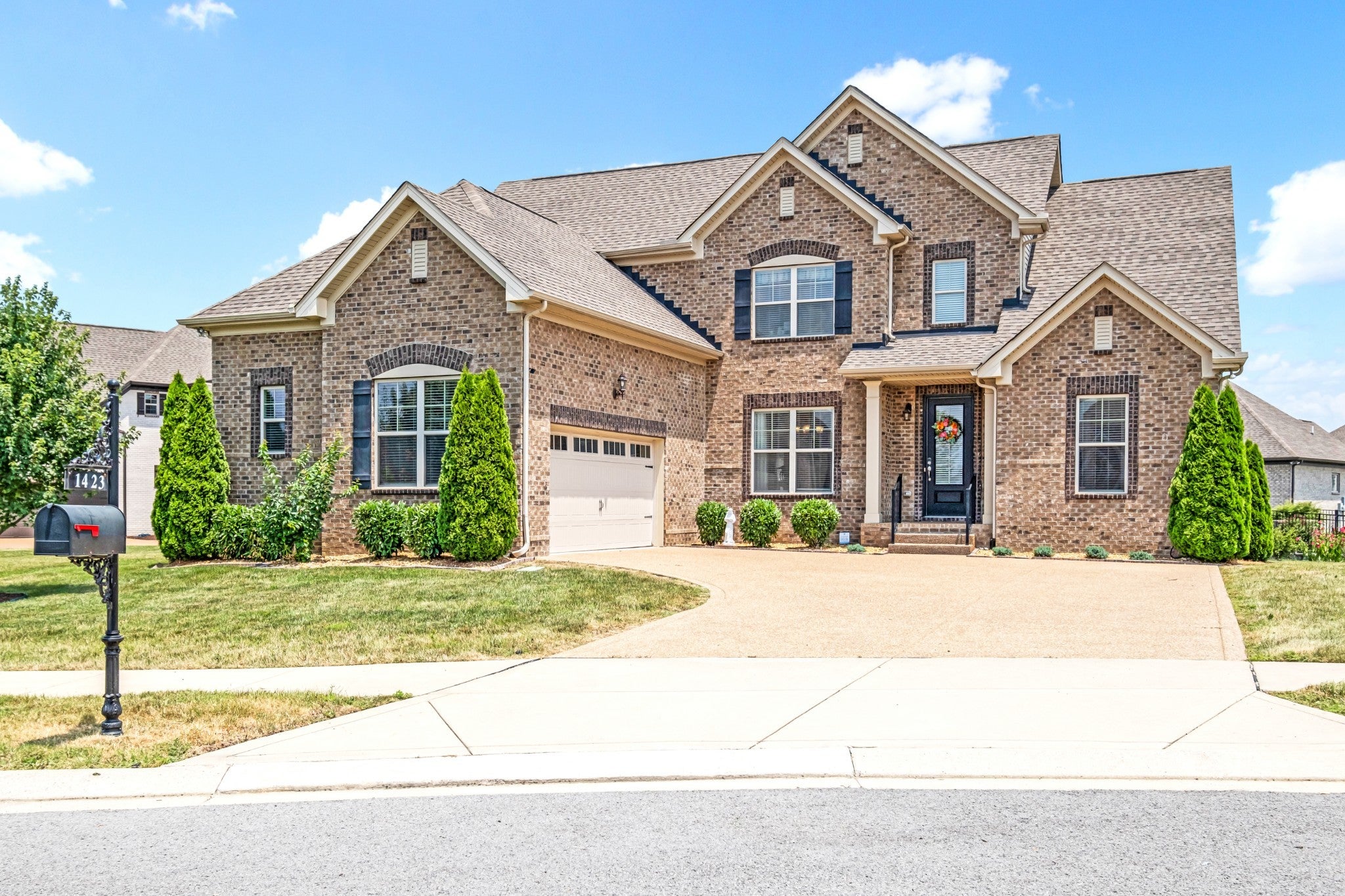 Photo of Listing #2930081