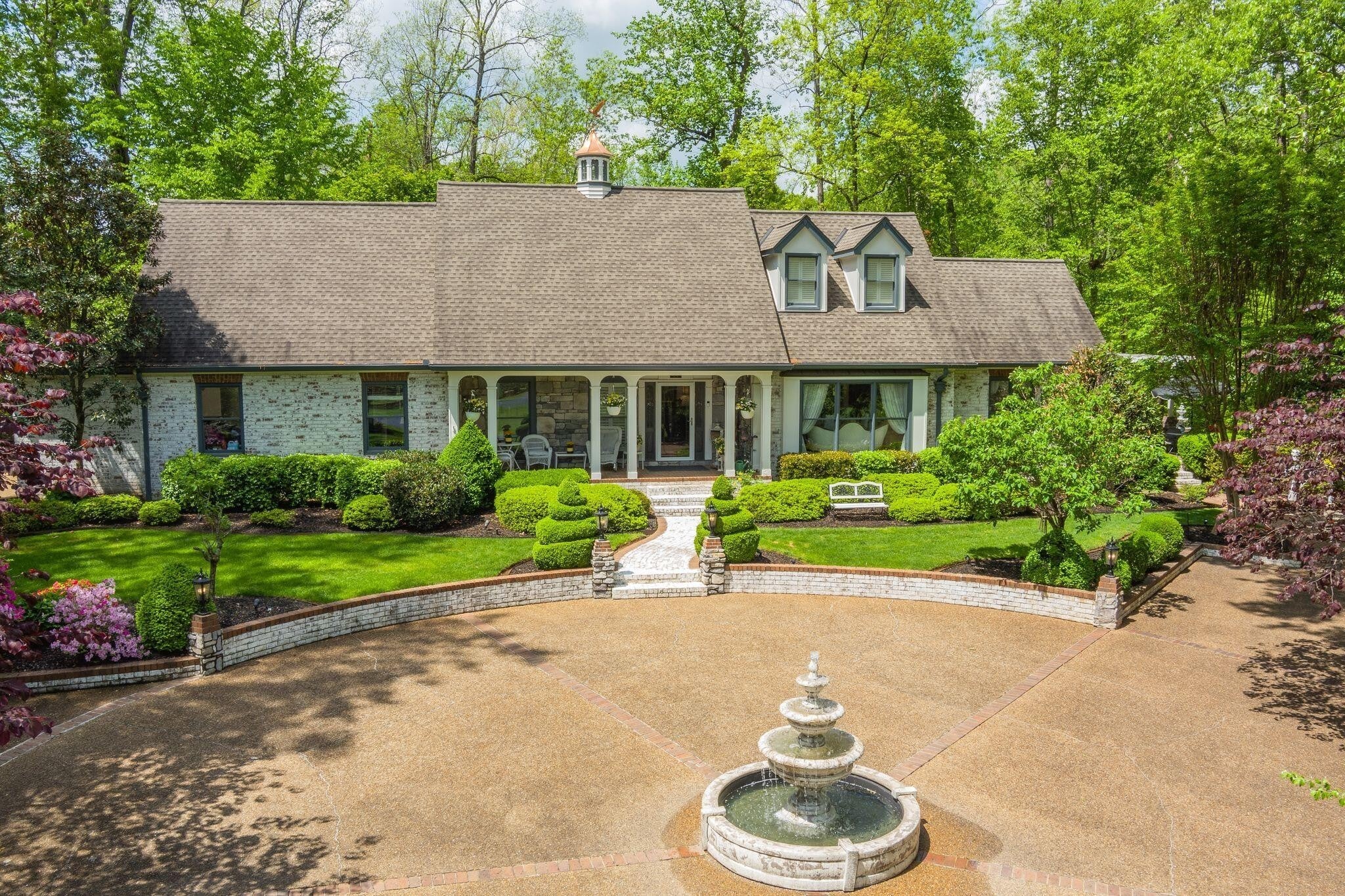 Photo of Listing #2930158