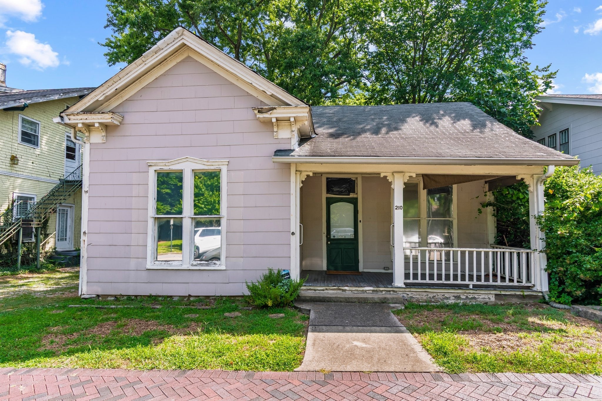 Residential Real Estate for sale in Franklin, TN