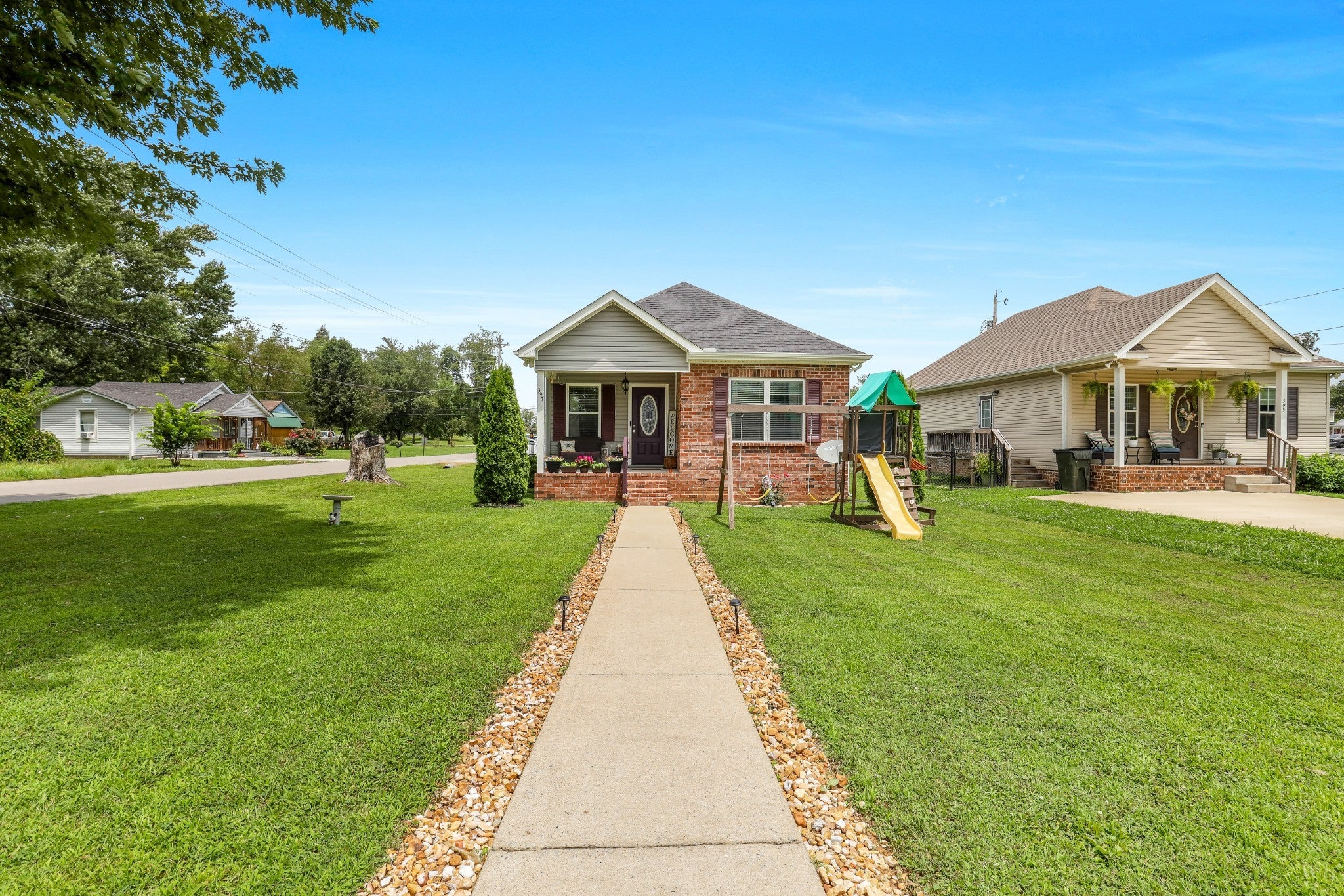 Photo of Listing #2931652