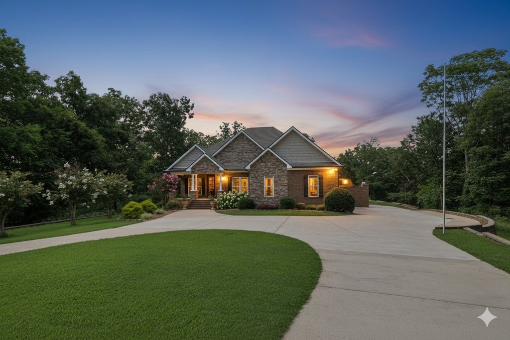 1204 Valarie Ln, Columbia