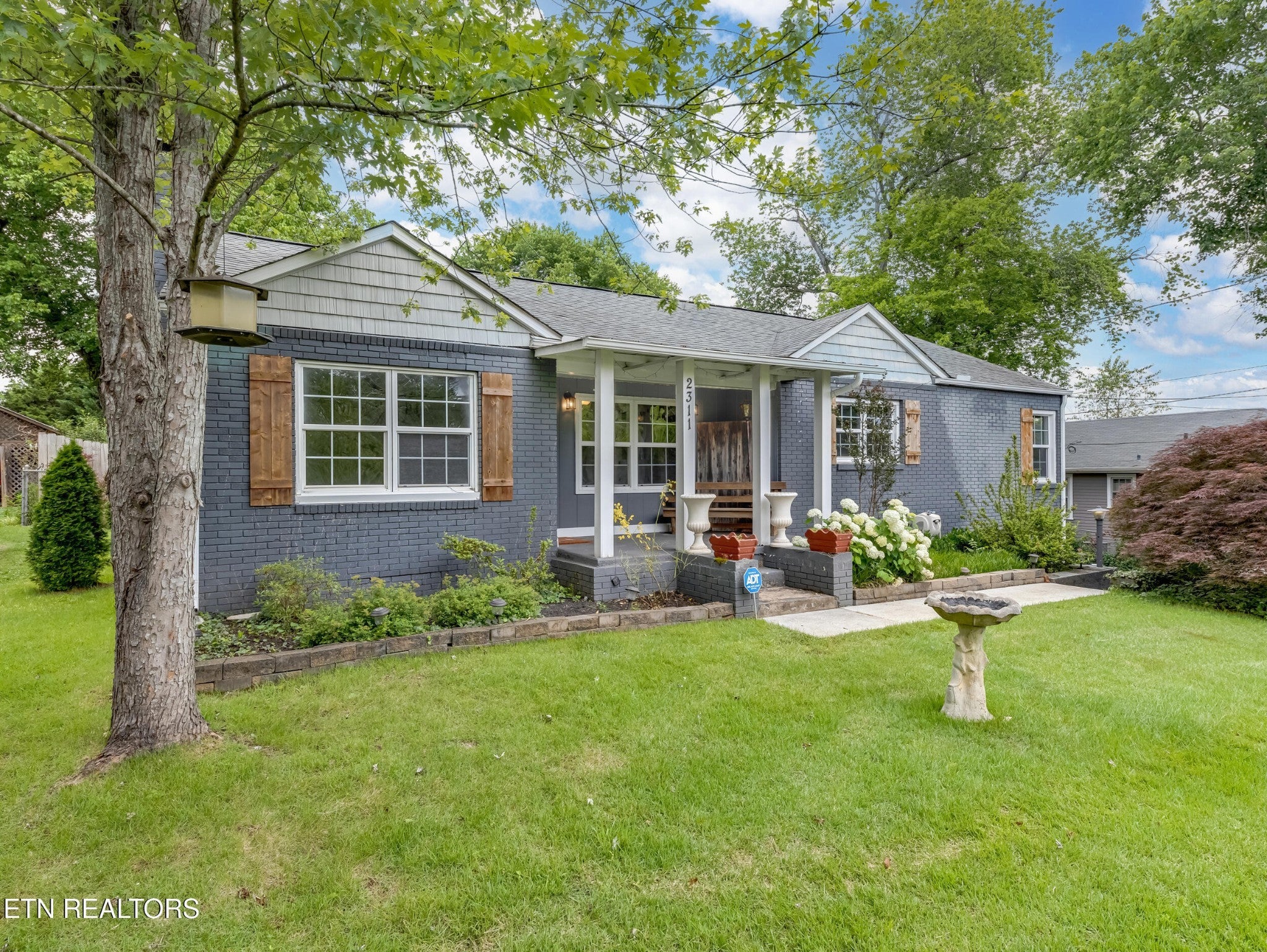 Photo of Listing #2931681