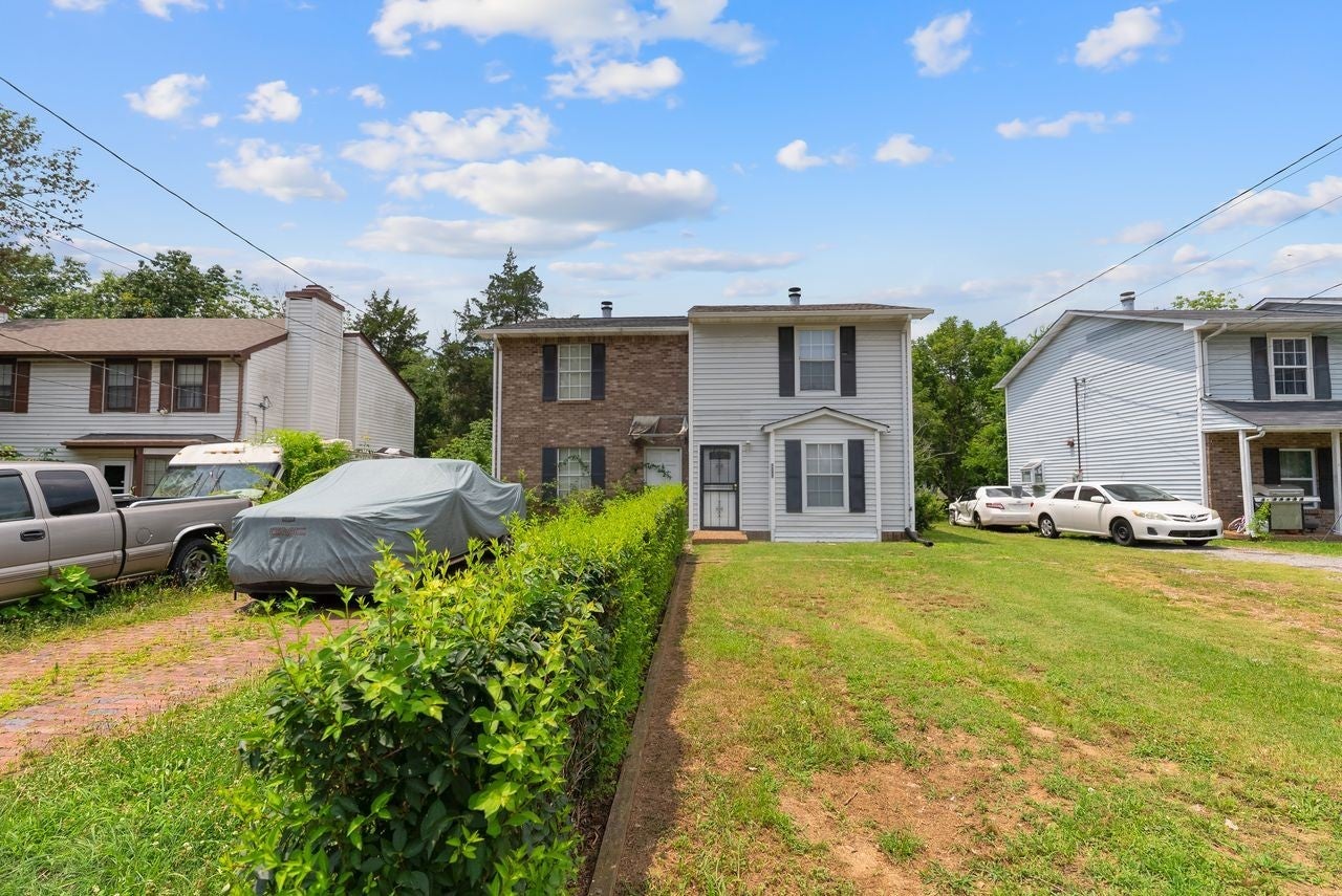Photo of Listing #2931854