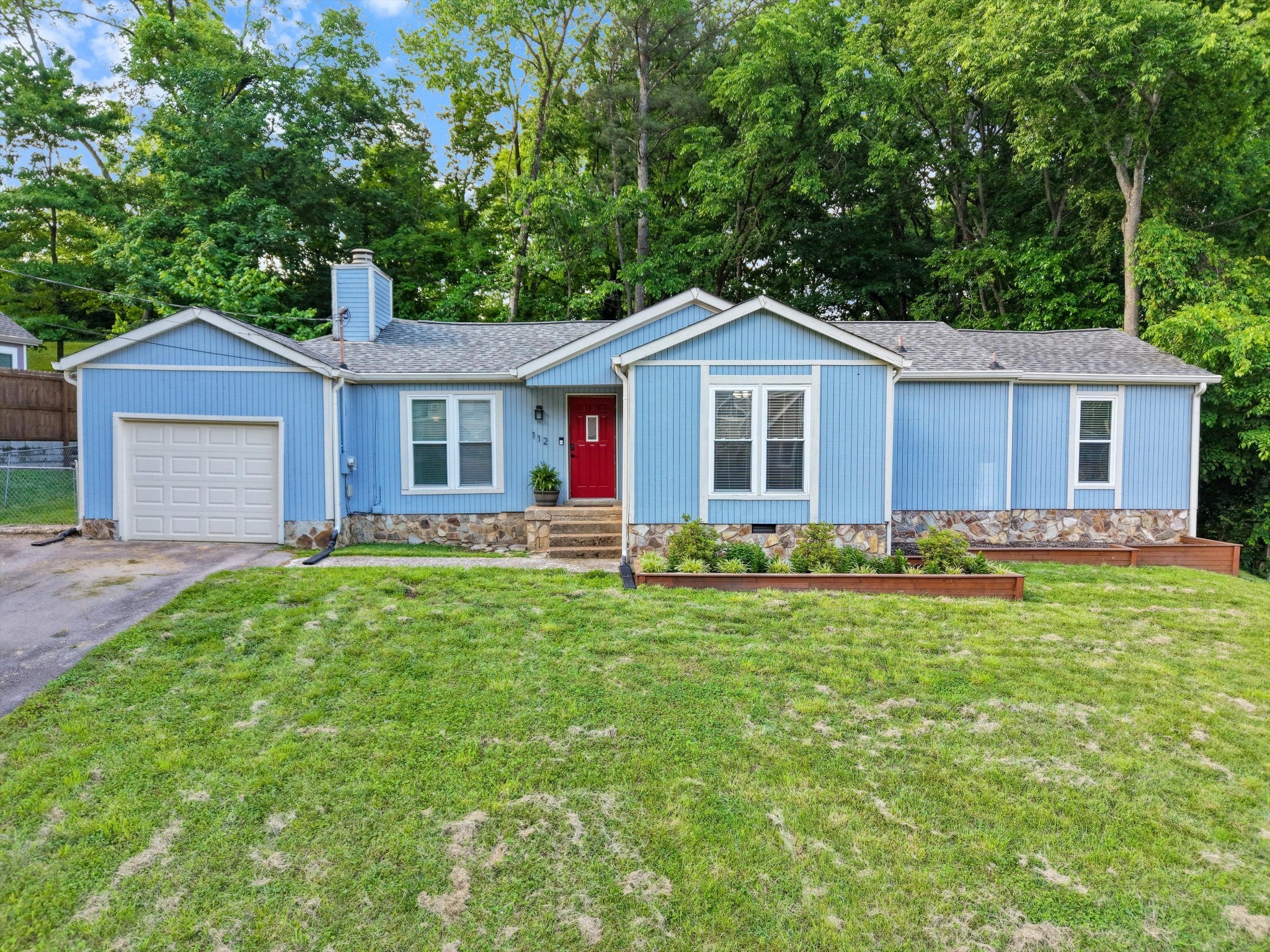 Photo of Listing #2931929