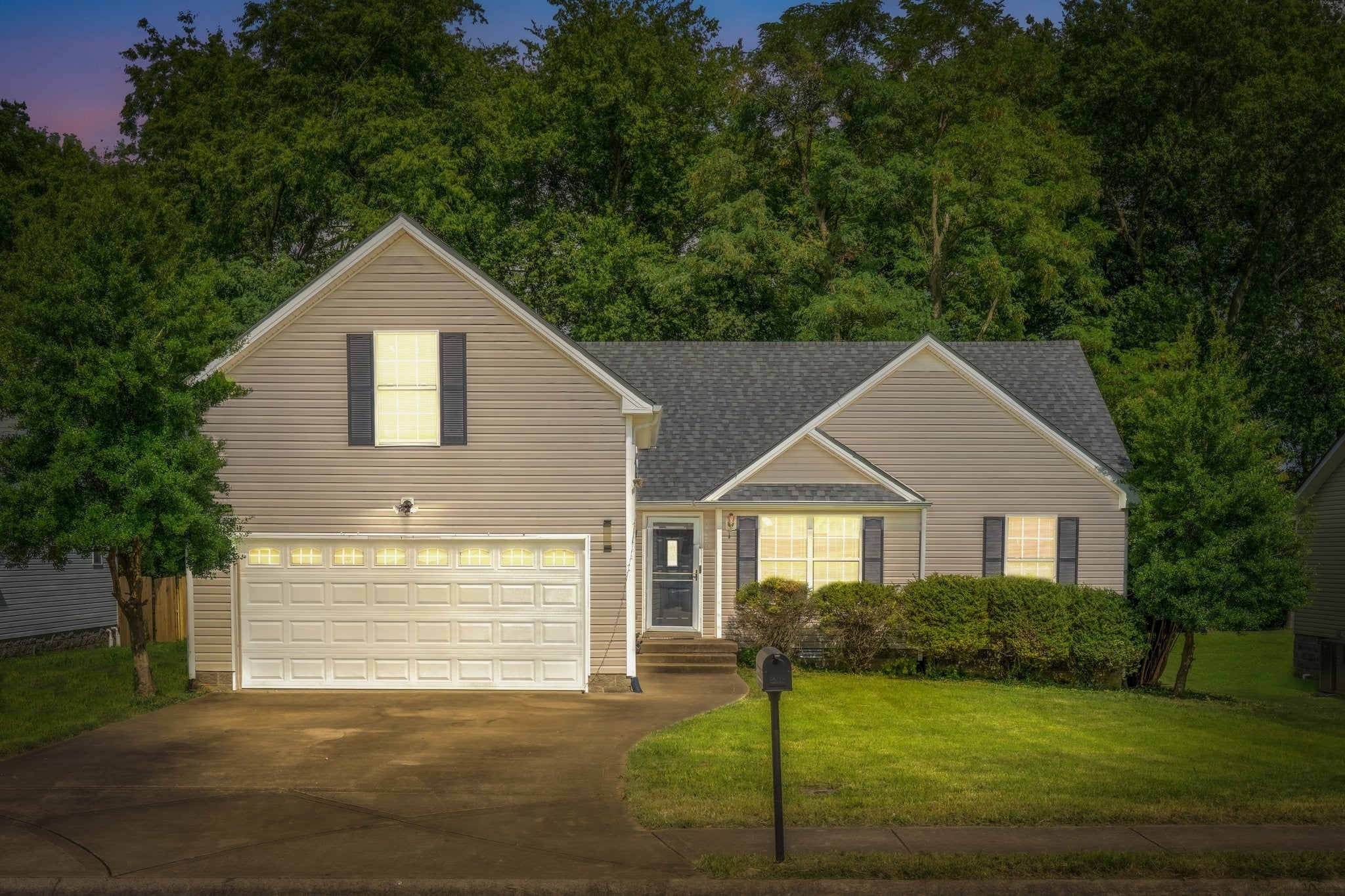 Photo of Listing #2931958