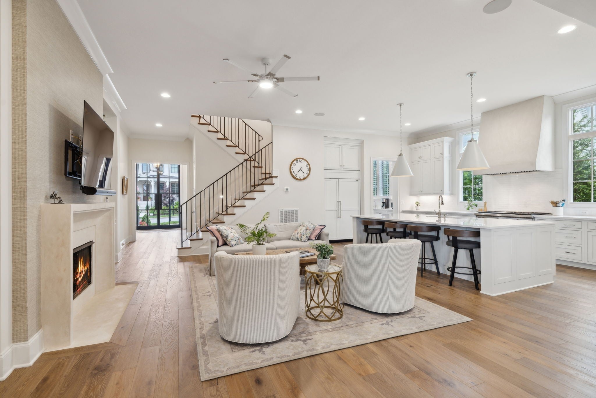 Photo of Listing #2932028