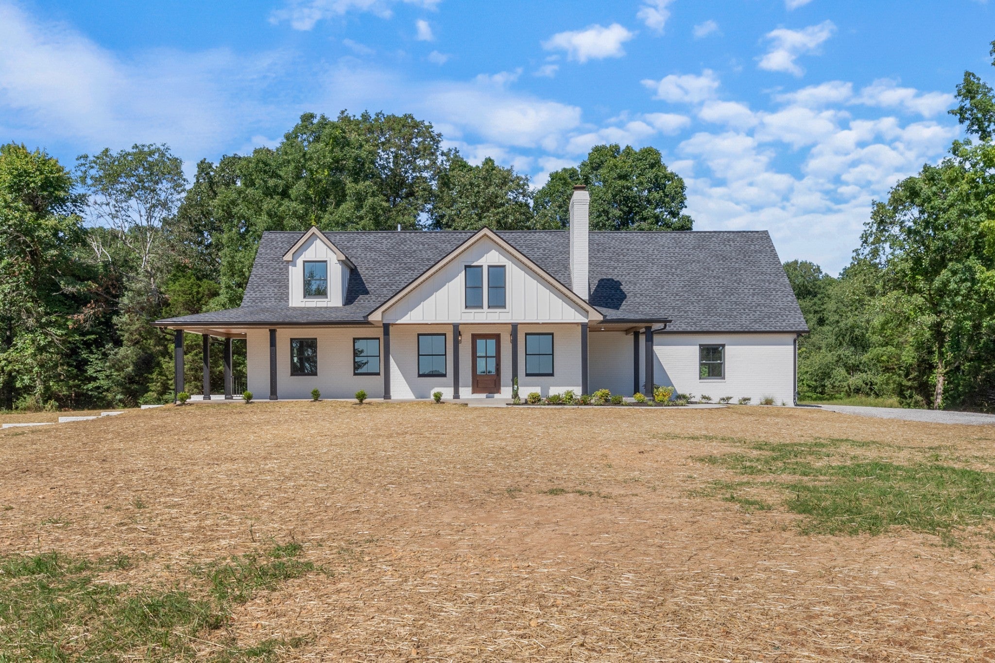 Photo of Listing #2936568