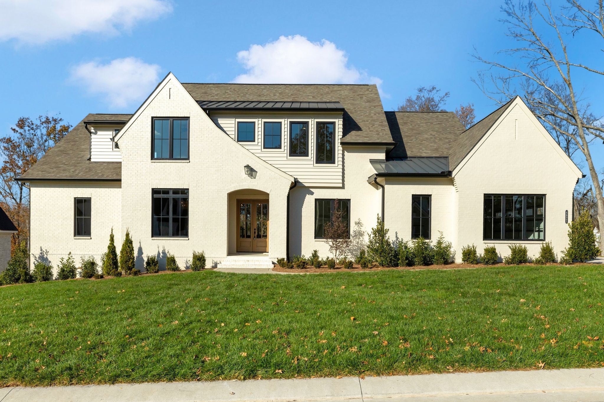 Photo of Listing #2936669