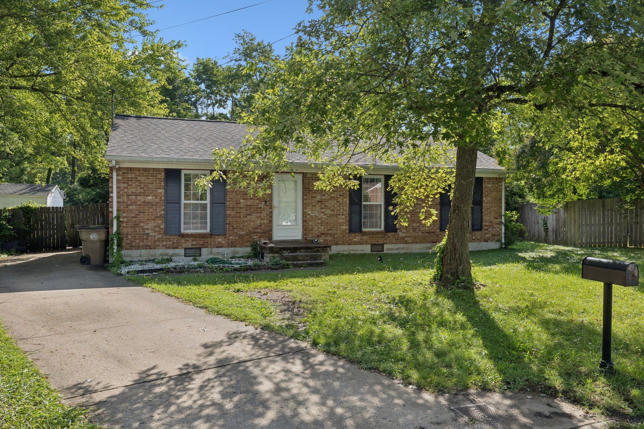 Photo of Listing #2936979