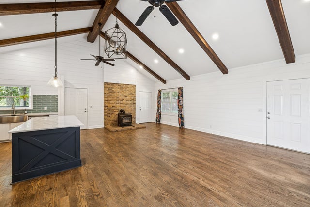 2697 Midland Rd, Shelbyville