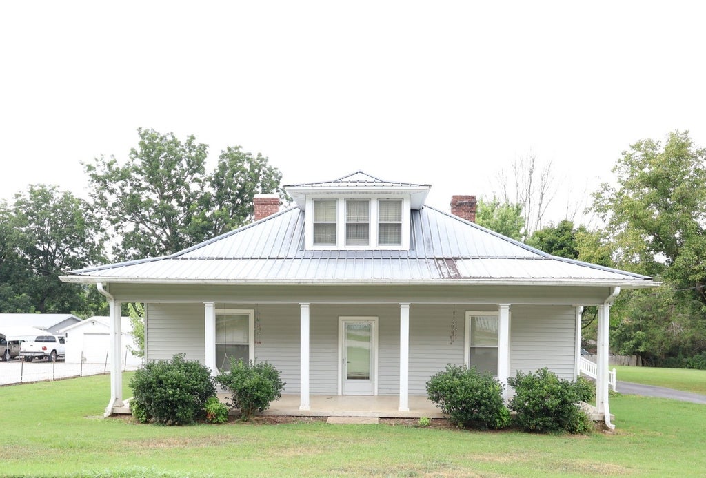 8 Brush Creek Rd, Brush Creek