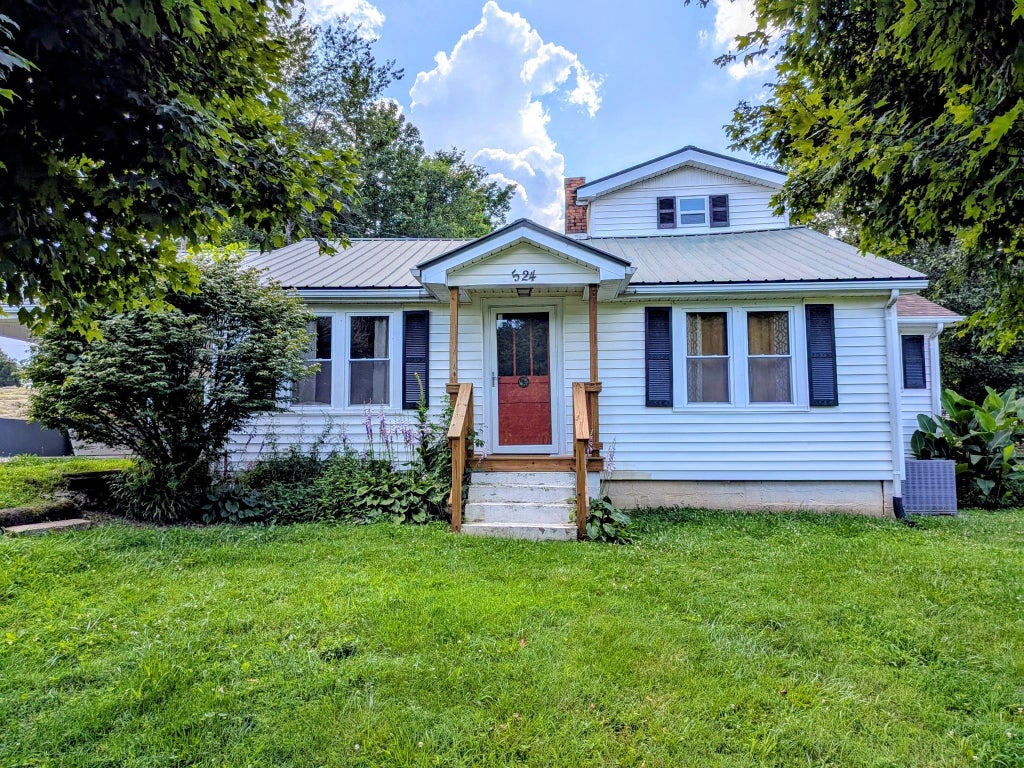 524 Highway 48 S, Centerville