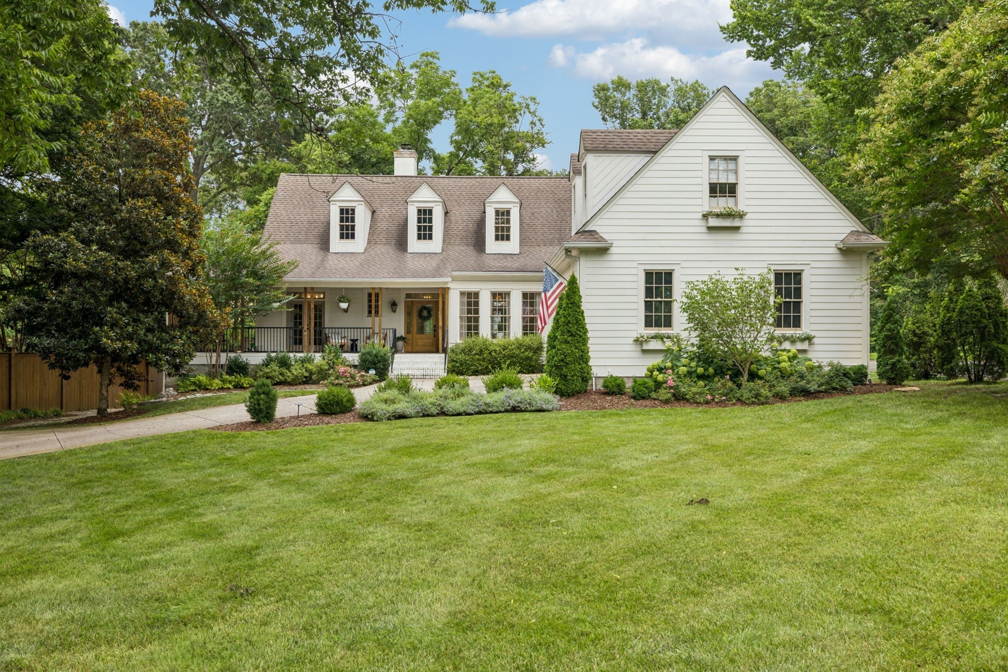 Photo of Listing #2939096