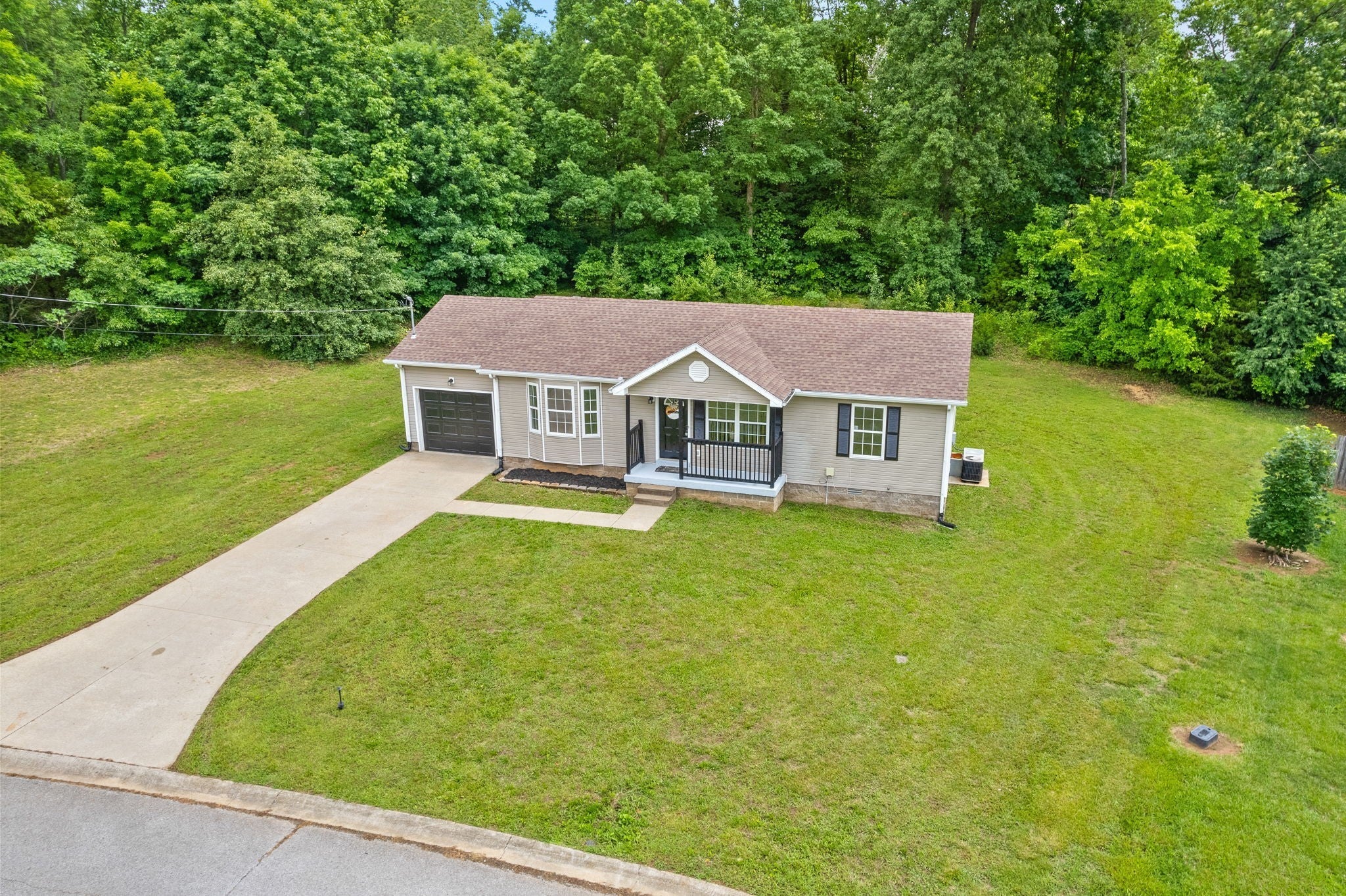 Photo of Listing #2940438
