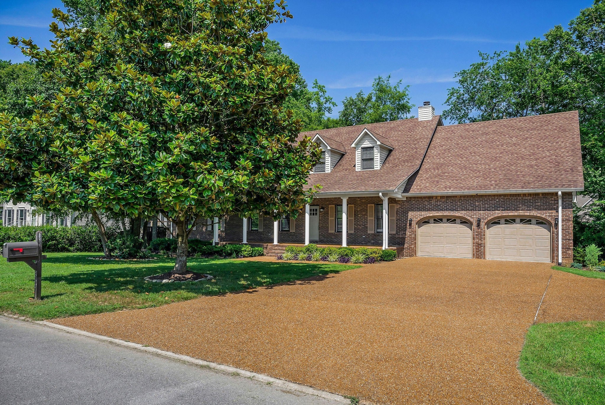 Photo of Listing #2940483