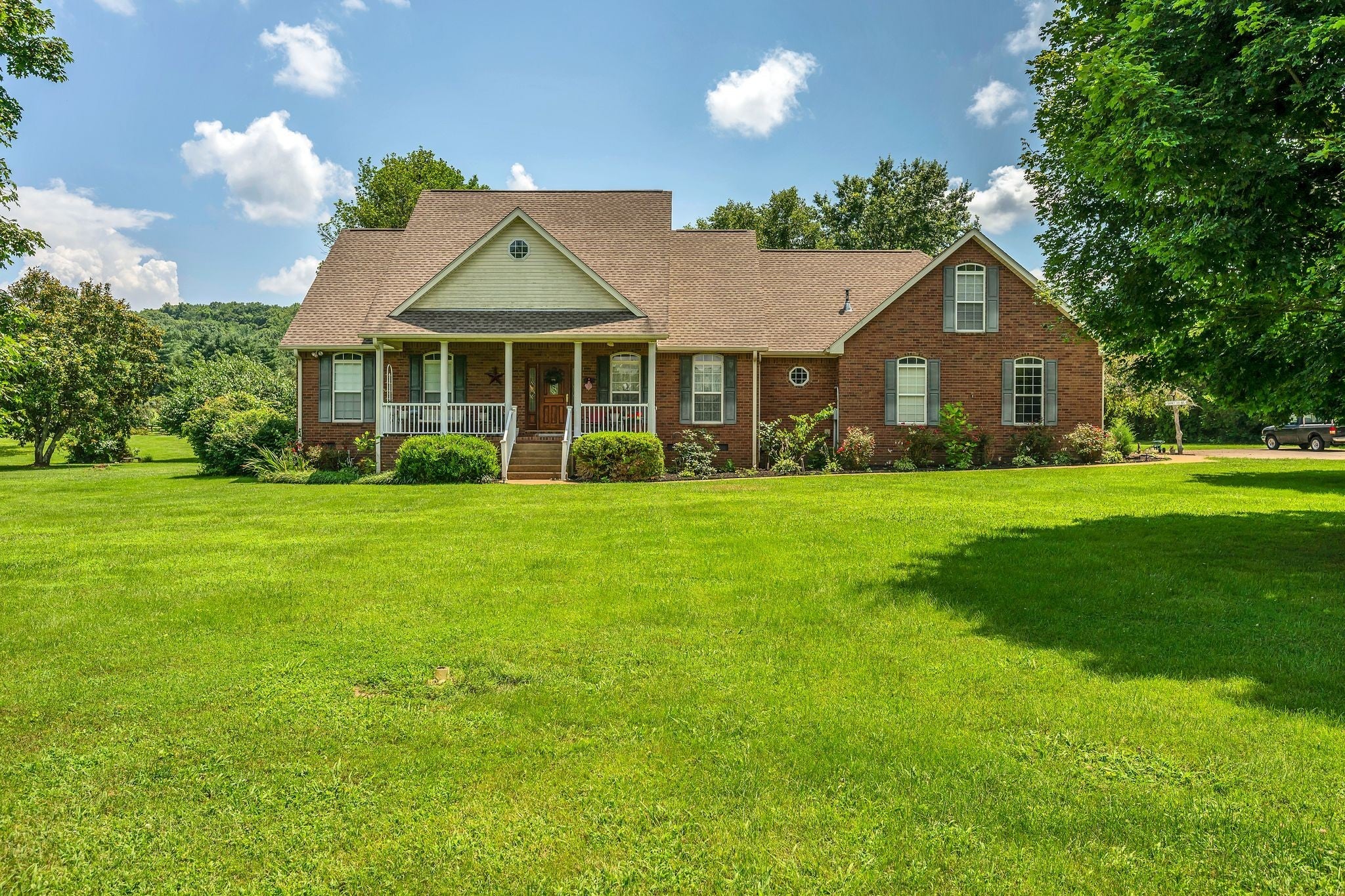 Photo of Listing #2940576
