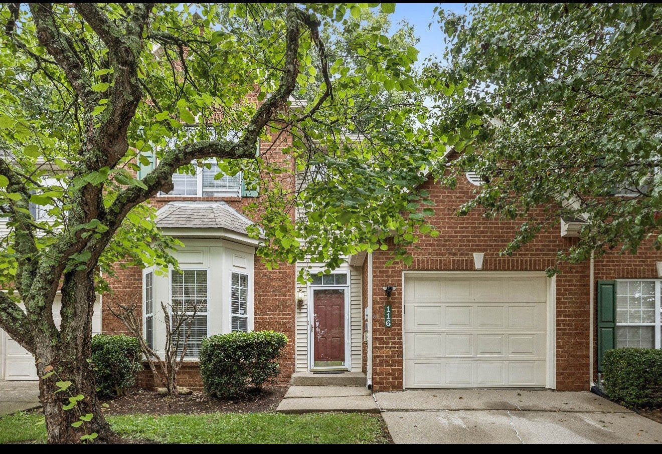 Photo of Listing #2940679
