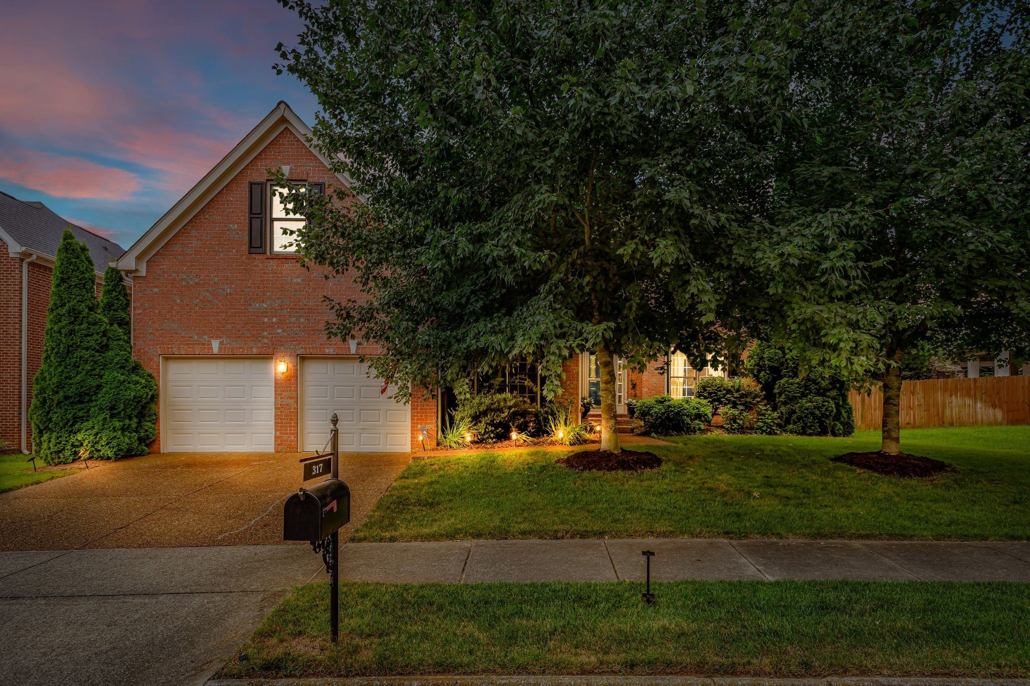 Photo of Listing #2940715