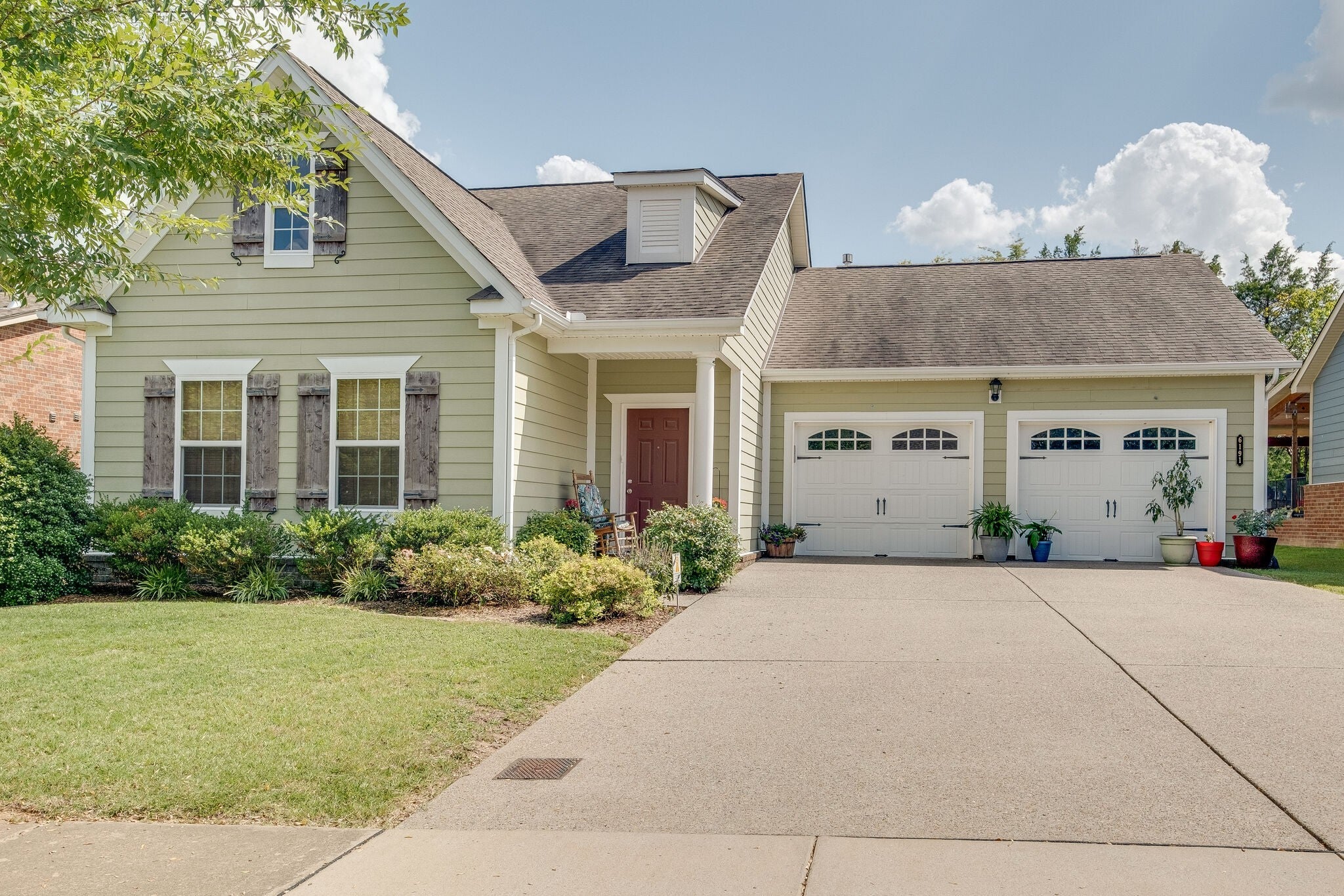 Photo of Listing #2940769