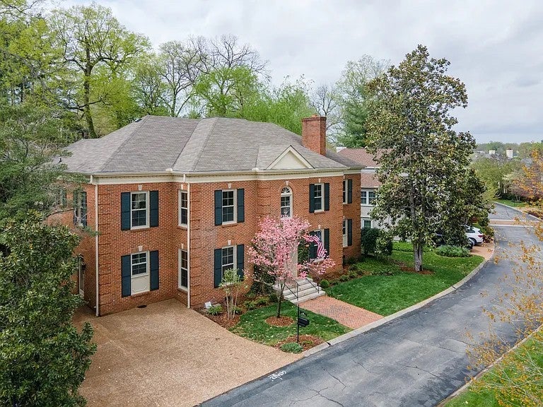 Photo of Listing #2941420