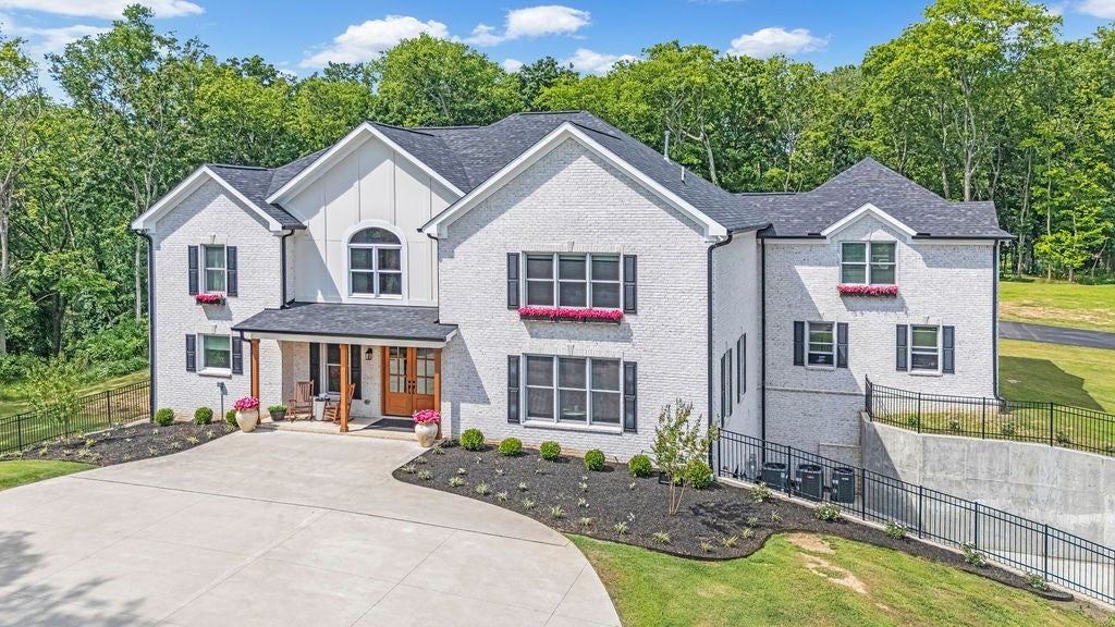 Photo of Listing #2941427