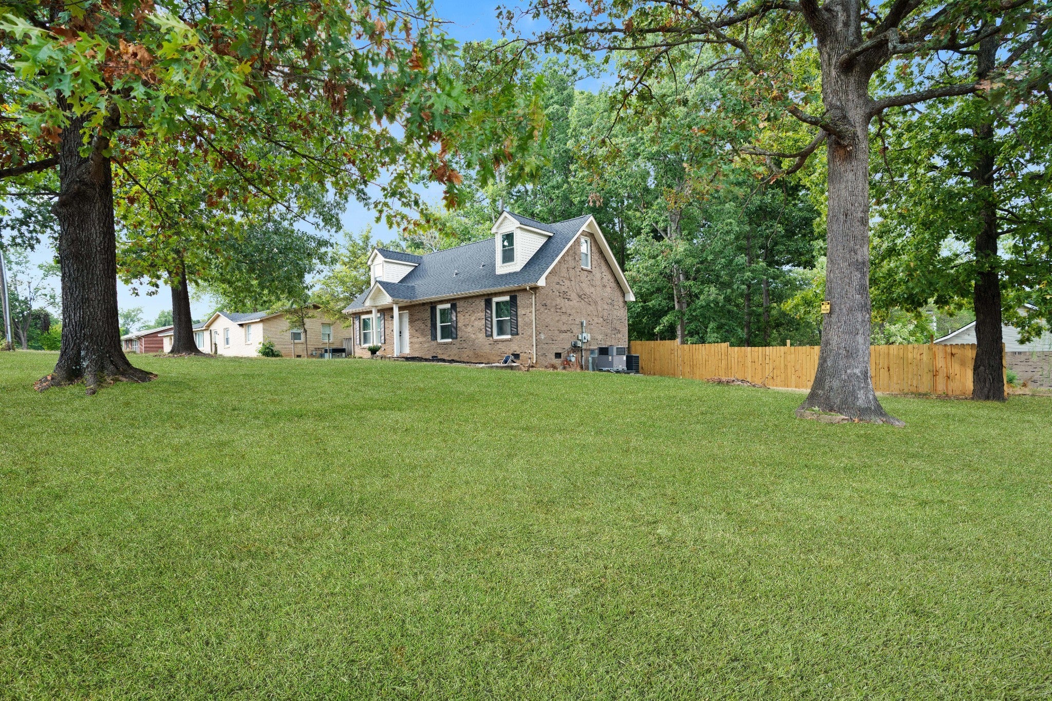 Photo of Listing #2941672