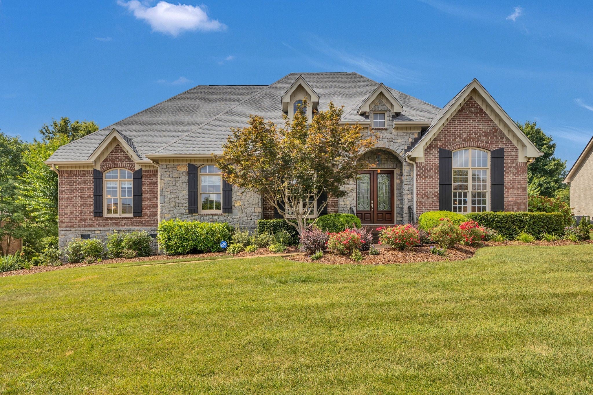 Photo of Listing #2941712