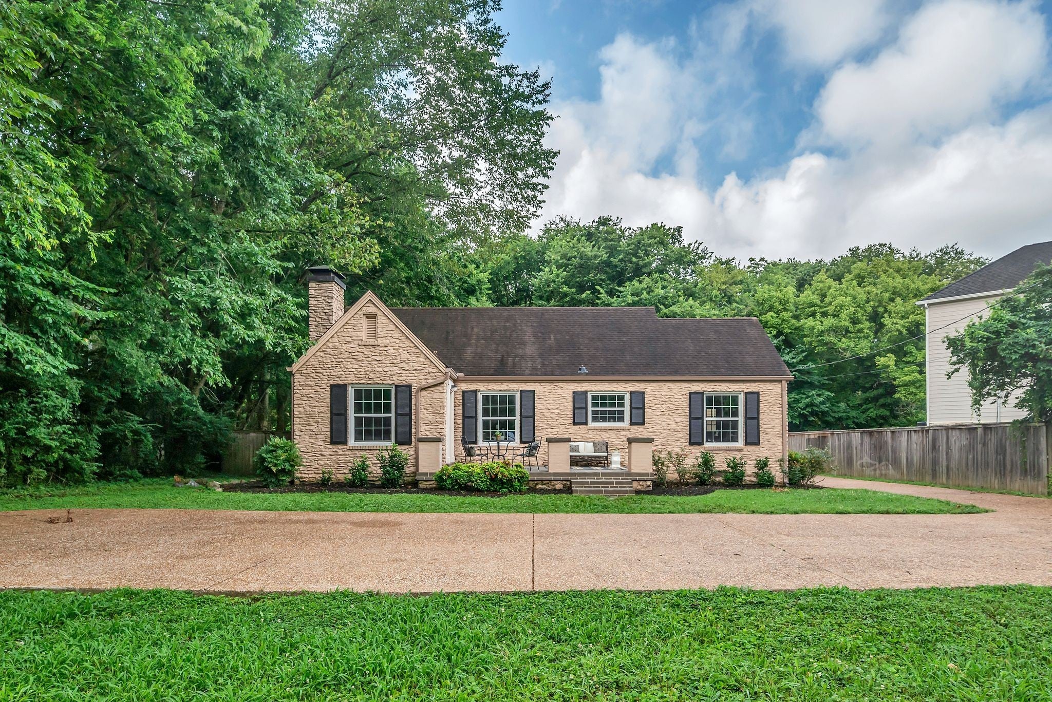 Photo of Listing #2941801