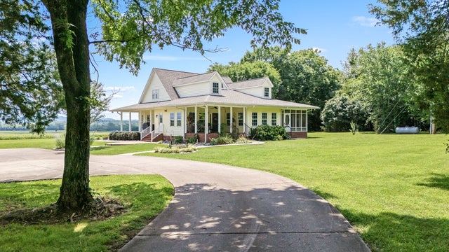 702 John Windrow Rd, Eagleville