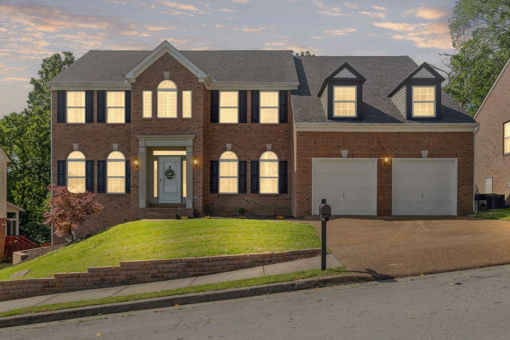 Photo of Listing #2942453