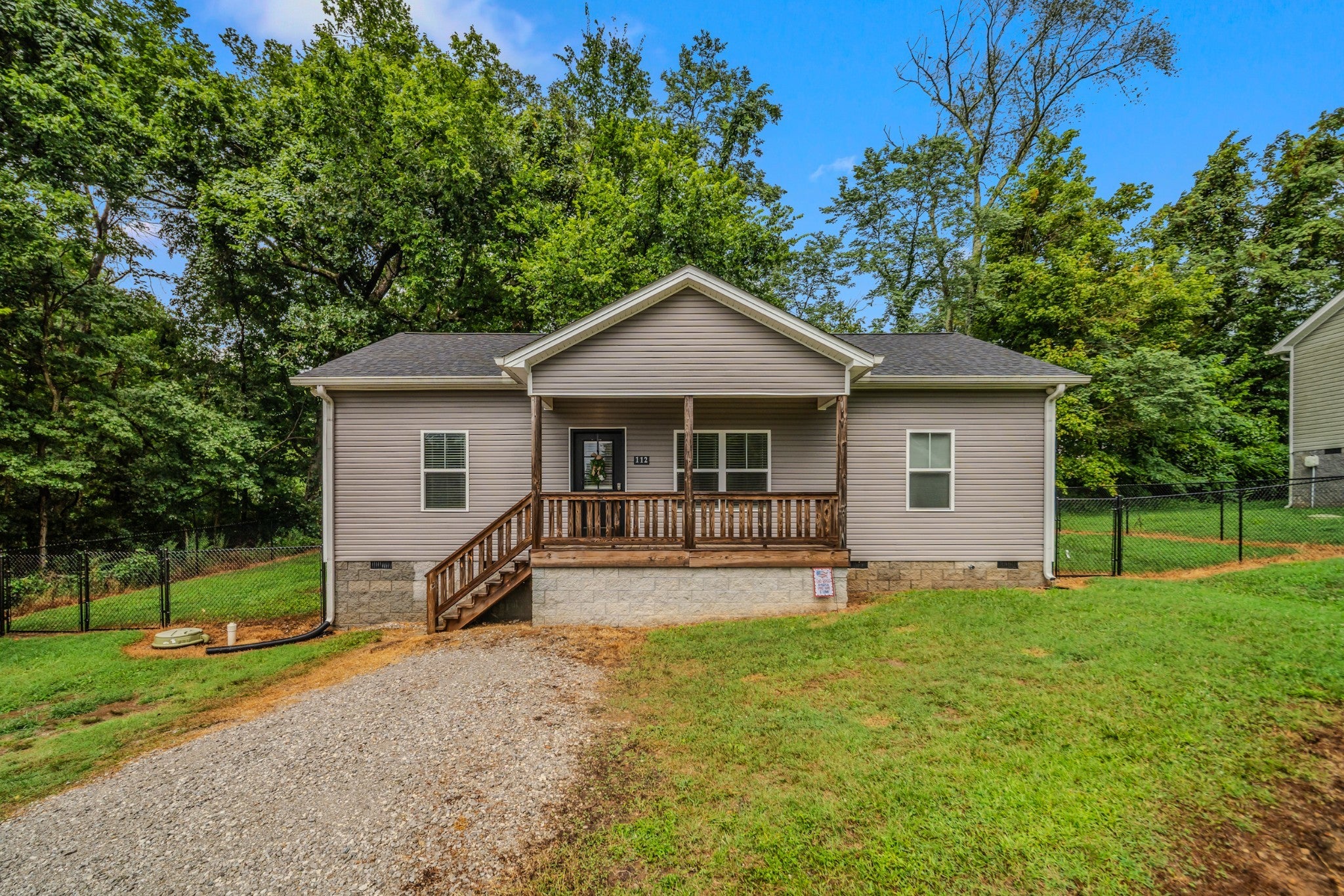 Photo of Listing #2942777