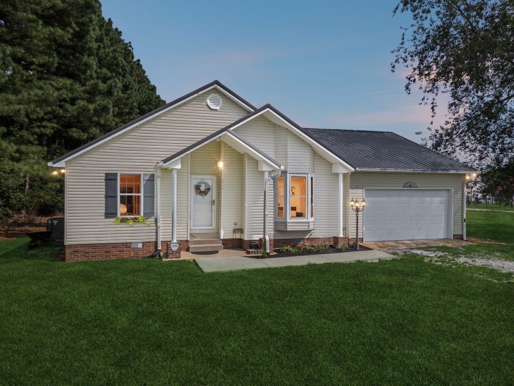 2775 Airport Rd, Centerville