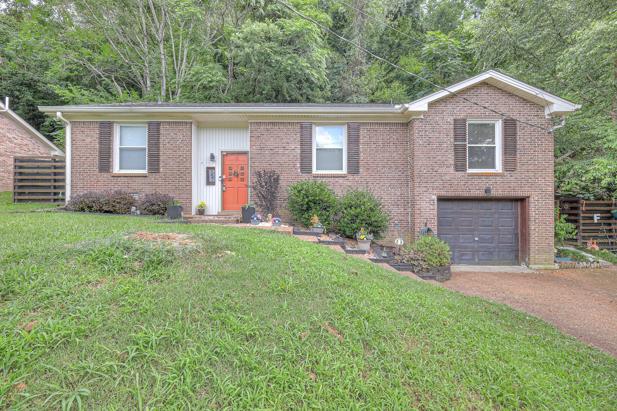 Photo of Listing #2942984